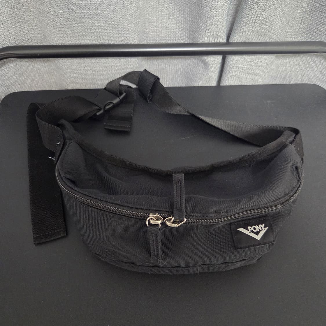 Pony 빈티지 힙색 크로스백 상품이미지1
