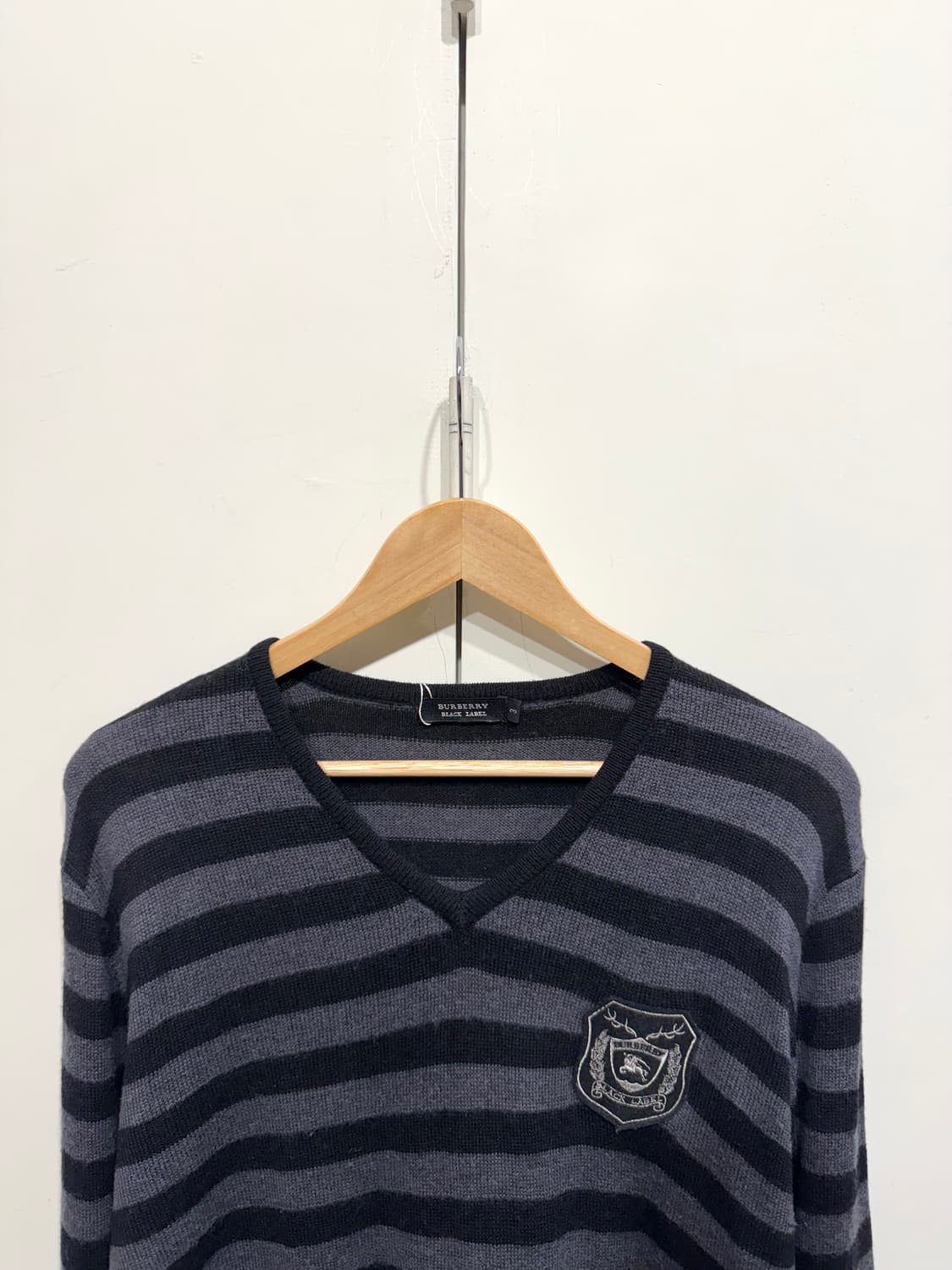 버버리 블랙라벨 스트라이프 울 니트 스웨터 상품이미지4