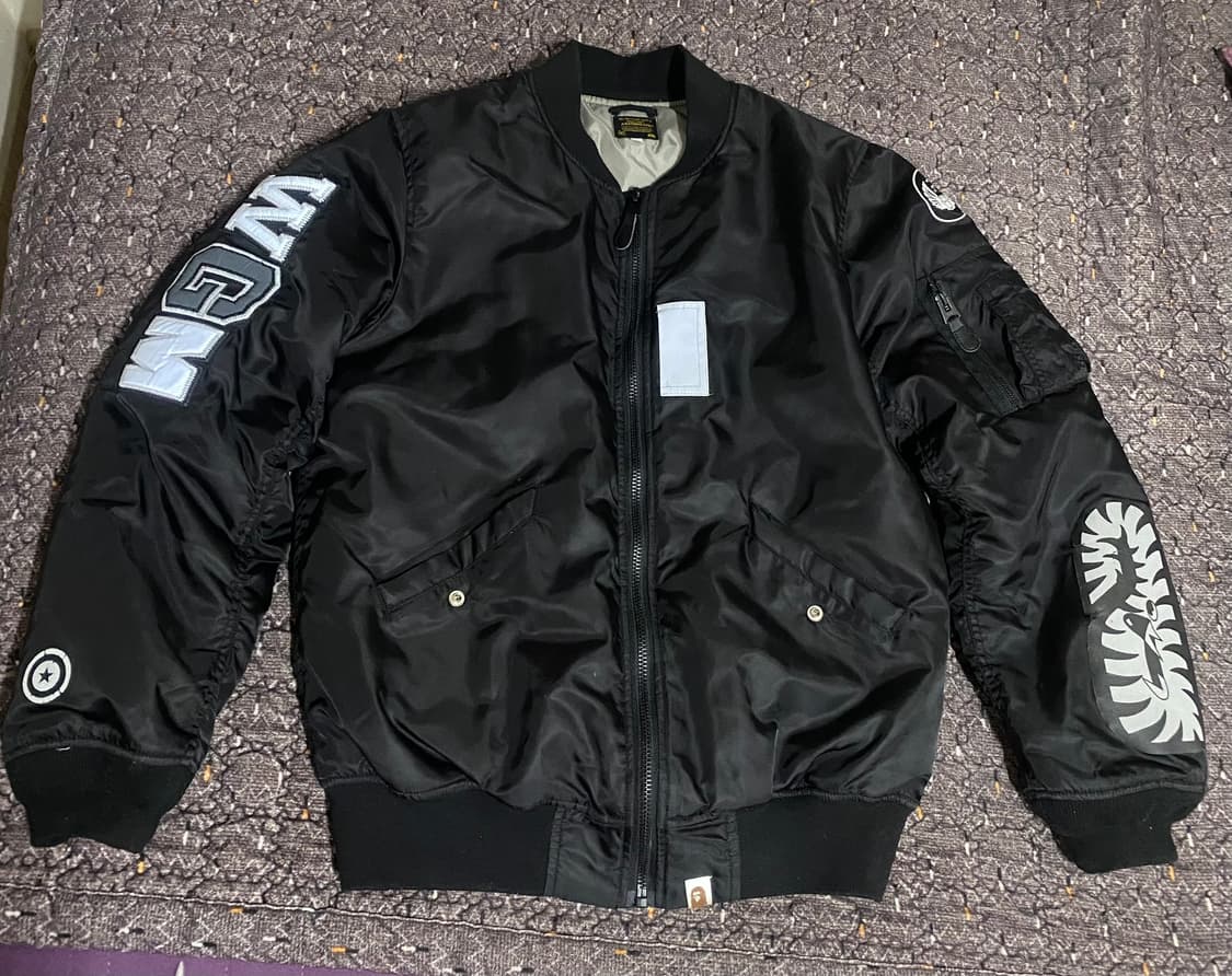 베이프 BAPE 블랙 샤크 항공점퍼 상품이미지1