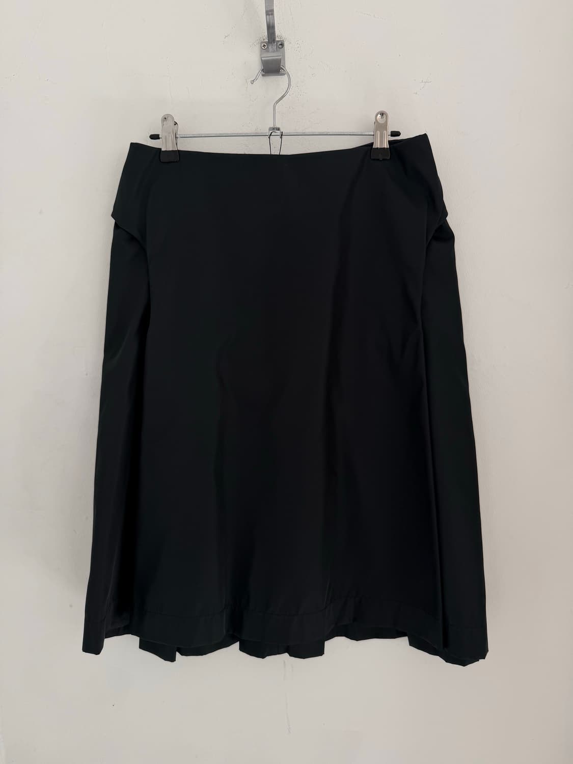 black nylon skirt 상품이미지3