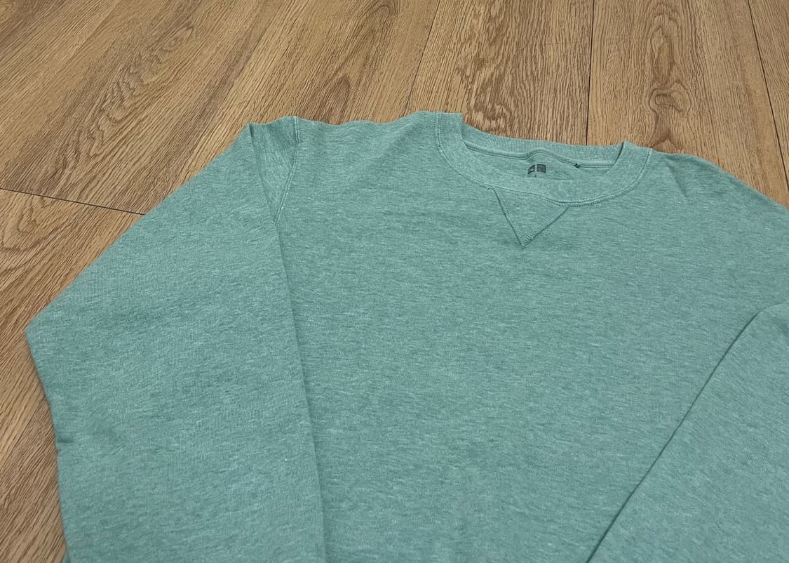 유니클로 맨투맨 상품이미지4