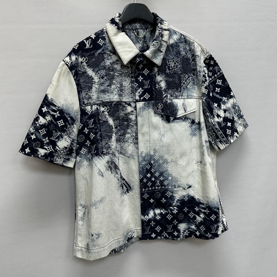 루이비통 모노그램 반다나 데님 셔츠 인디고 (105)  상품이미지3