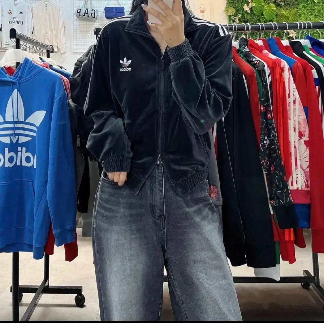 아디다스 벨벳 자켓 단종모델 M 상품이미지1