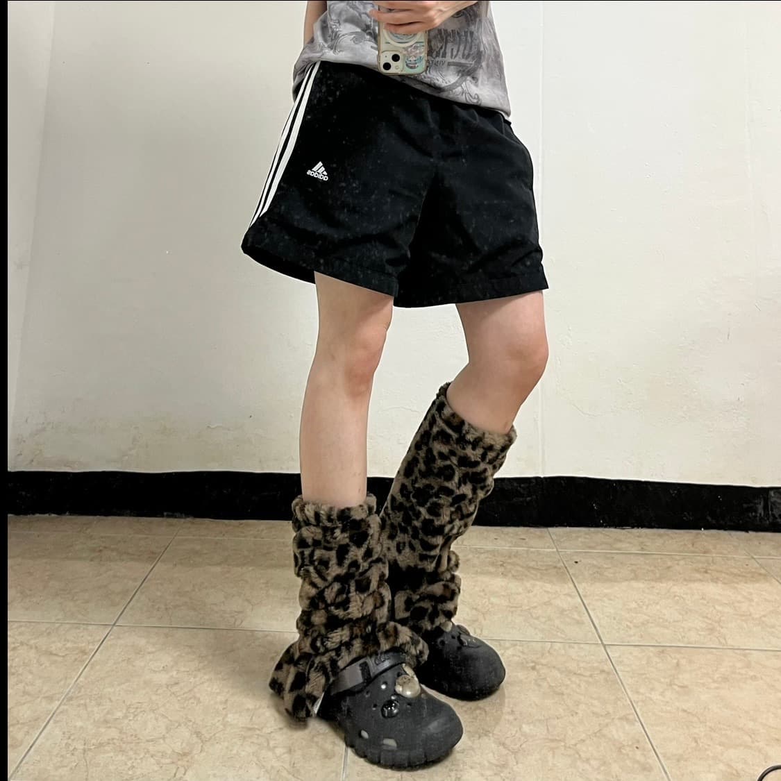 Adidas Black Track Shorts  상품이미지2
