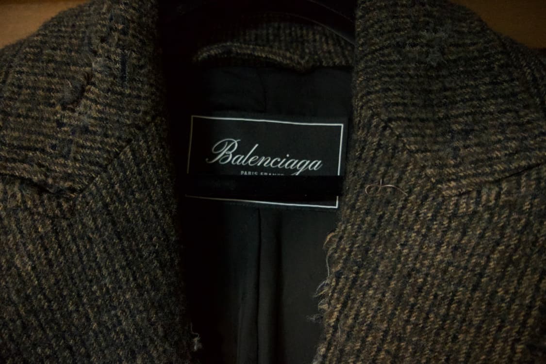 발렌시아가 디스트로이드 디스트레스드 코트 런웨이피스 상품이미지10