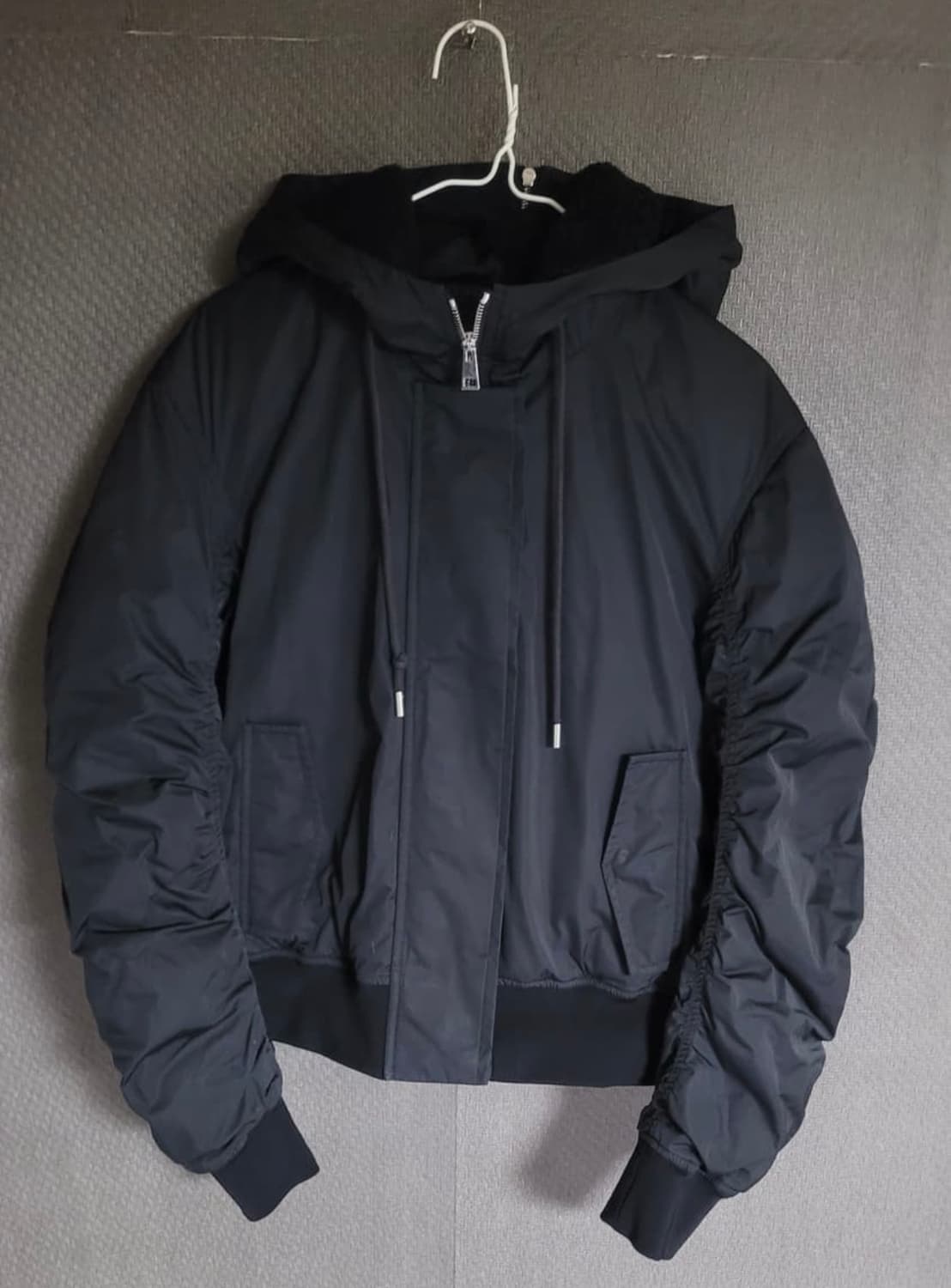 띠어리 봄버자켓 상품이미지1