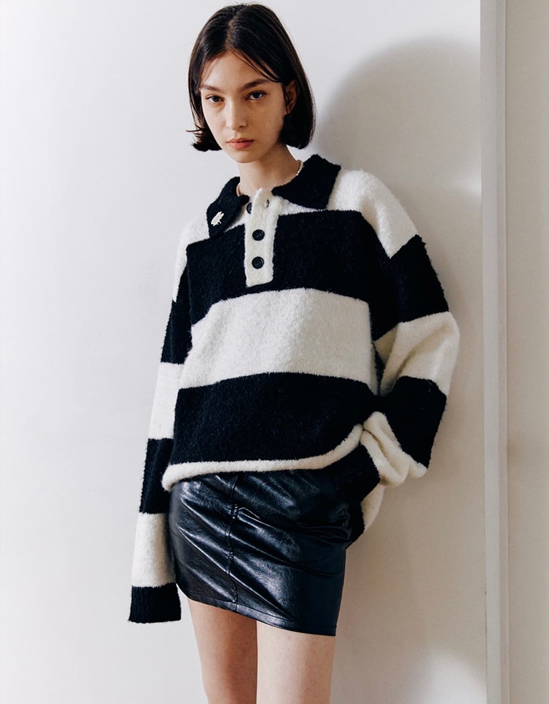 fallett 팔렛 부클레 카라 스트라이프 니트 블랙 상품이미지2