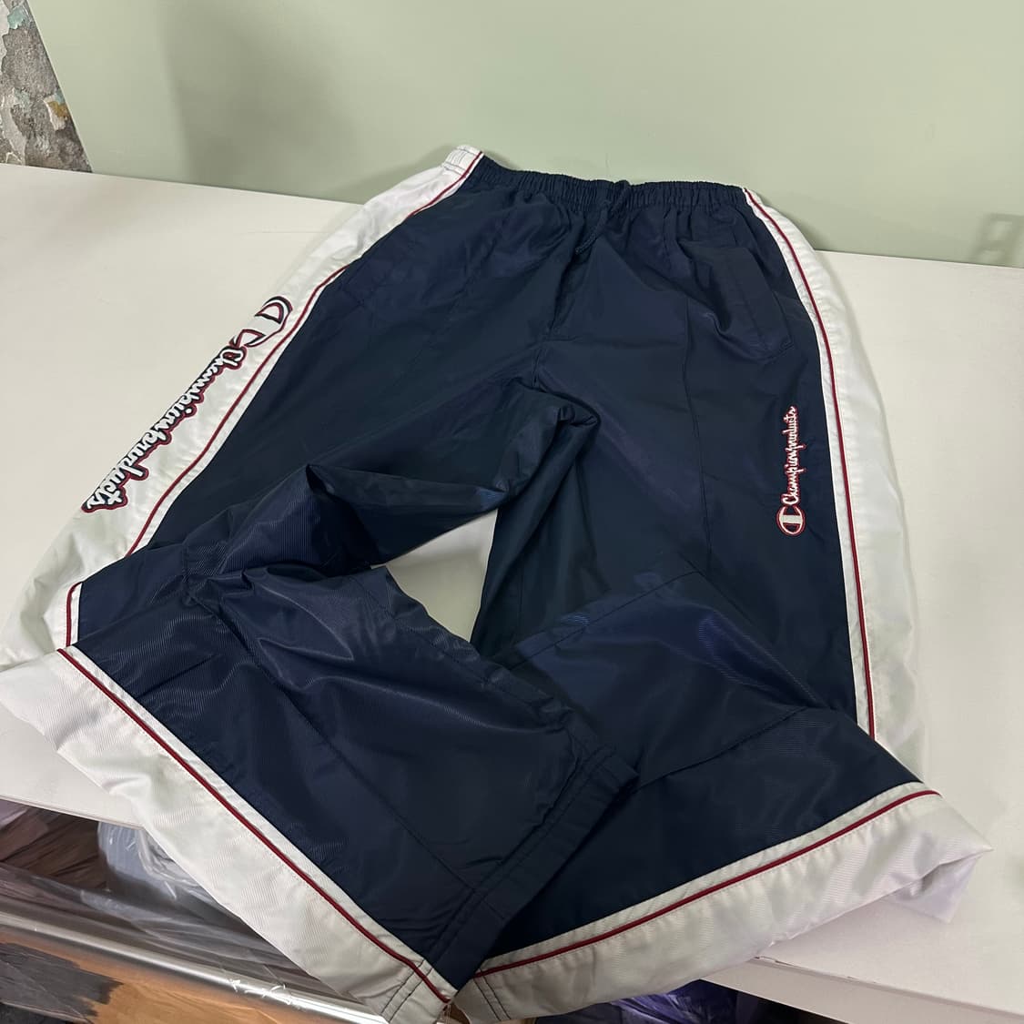 M 챔피온 네이비 레귤러핏 트랙팬츠 상품이미지1