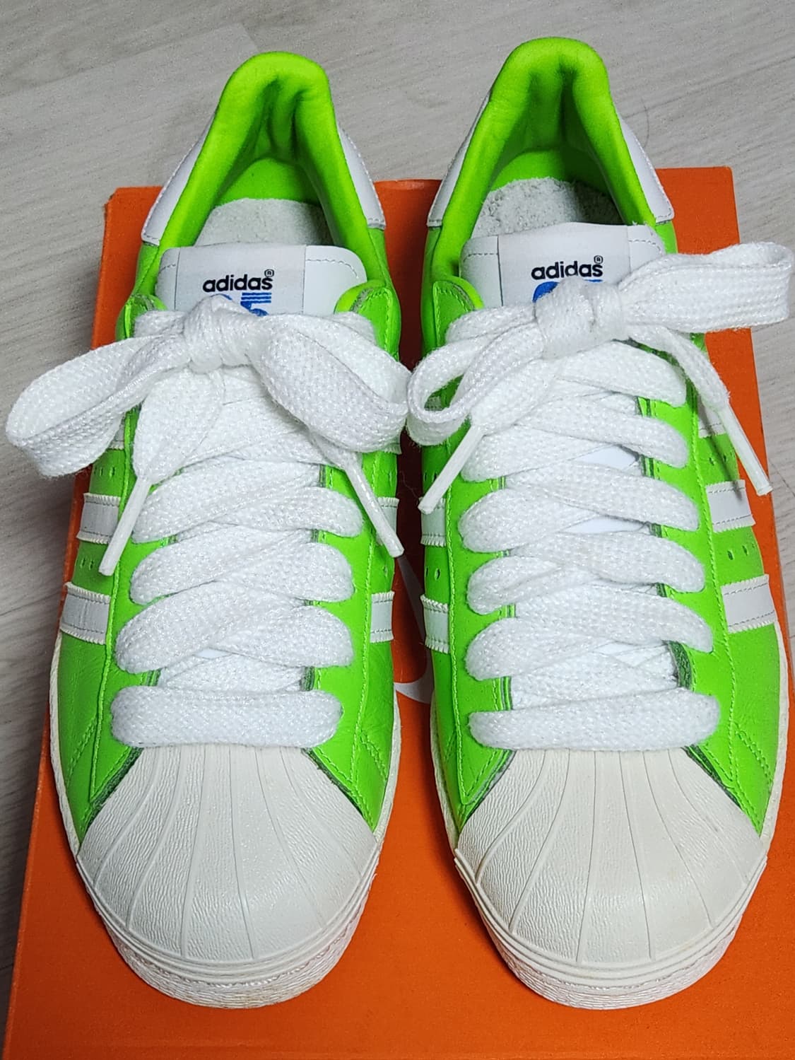 아디다스 슈퍼스타 80 니고 그린 Nigo 상품이미지3