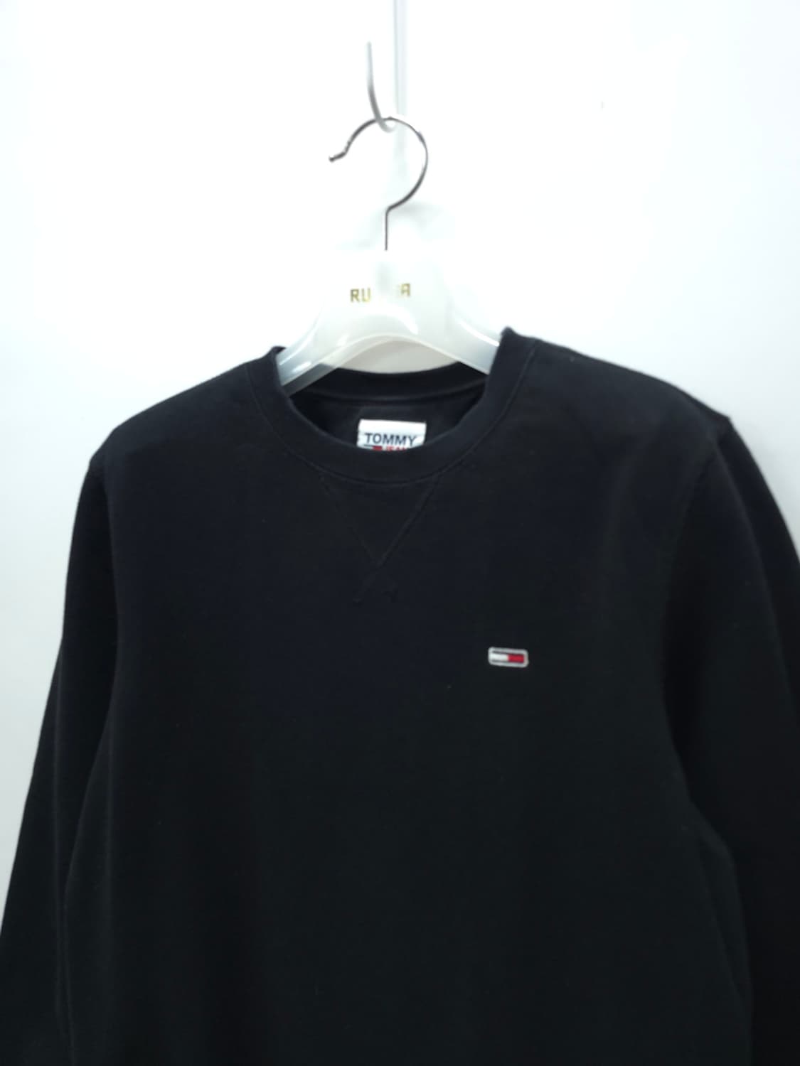 ​타미진스 클래식 로고 크루넥 맨투맨 블랙 (55) 상품이미지3