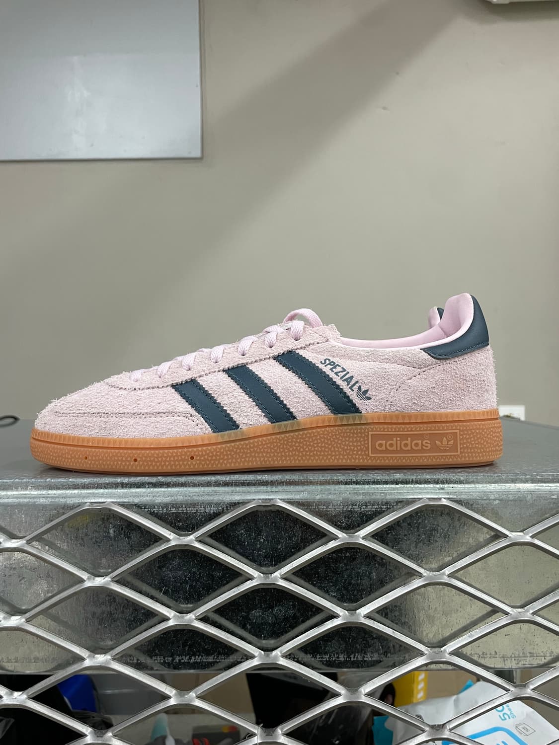 아디다스 스페지알 핸드볼 핑크 240 상품이미지1