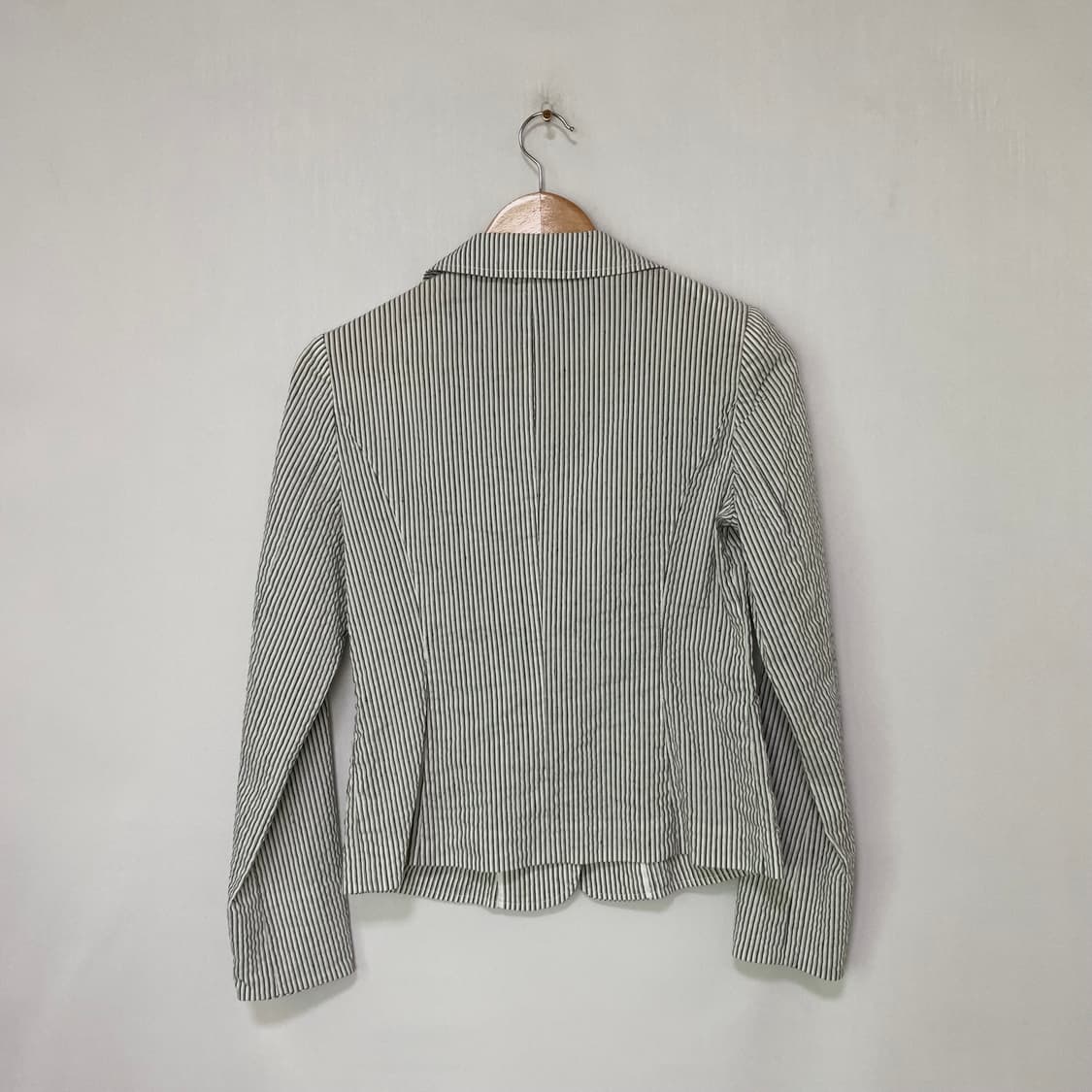 Ungaro 웅가로 스트라이프 린넨혼용 원버튼 슬림라인 여성 자켓 상품이미지7