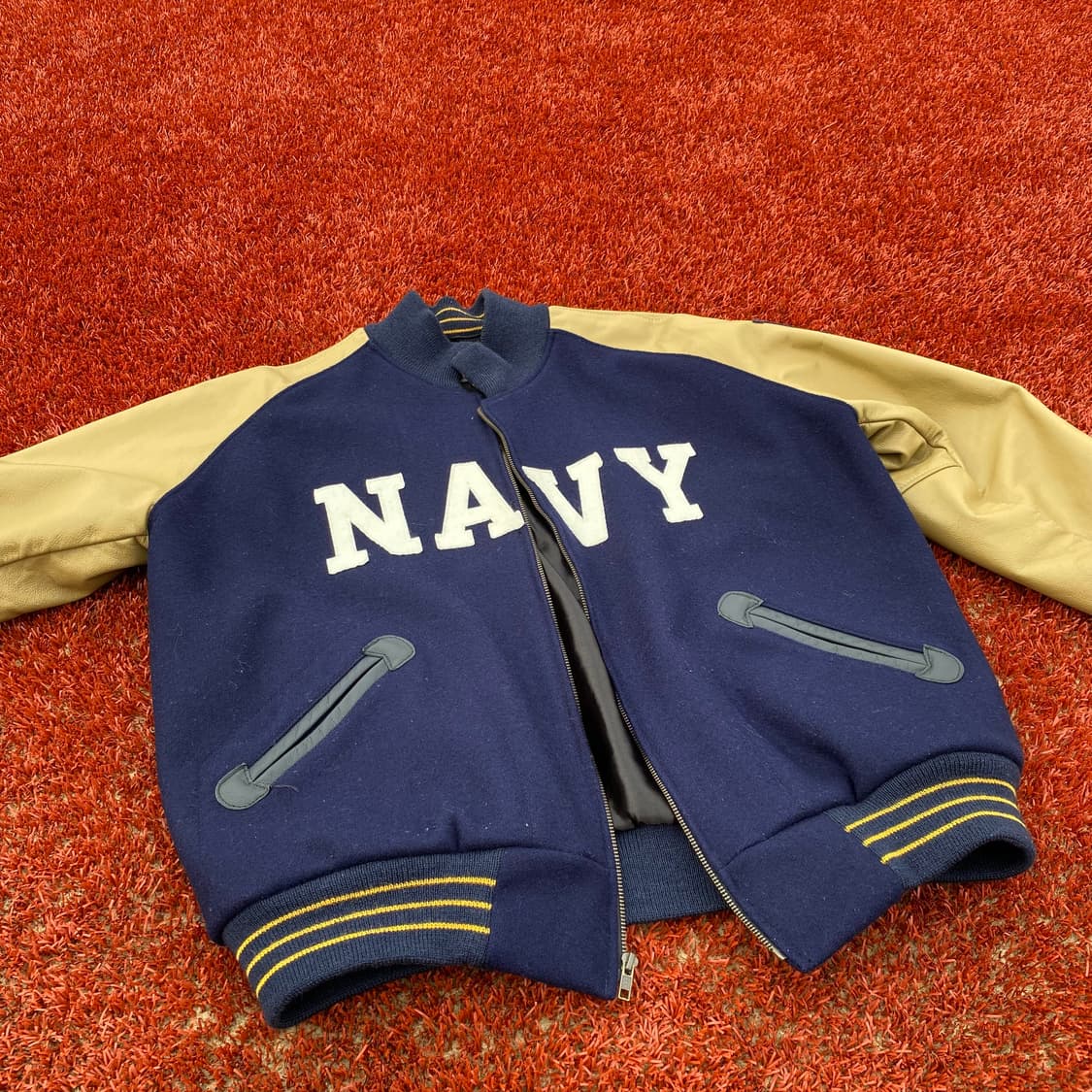 이벳필드 플란넬 네이비 바시티 자켓 l 105 상품이미지2