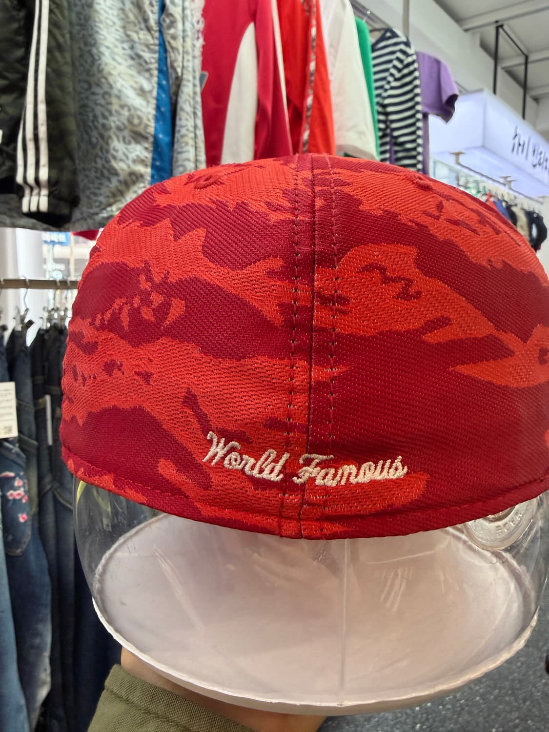 슈프림 x뉴에라 레드 카모플라쥬 스냅백 상품이미지3
