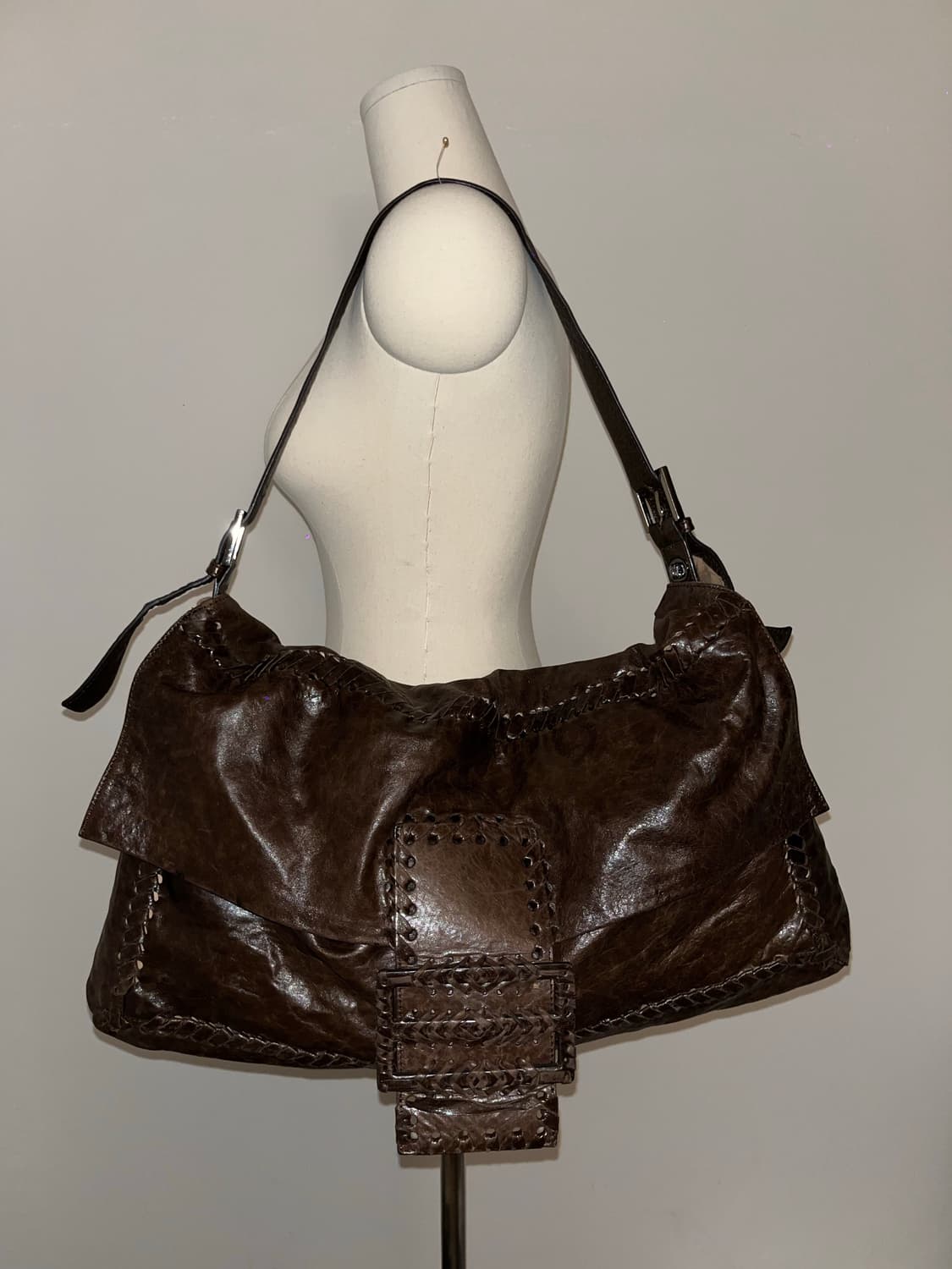 brown leather shoulder bag 상품이미지2