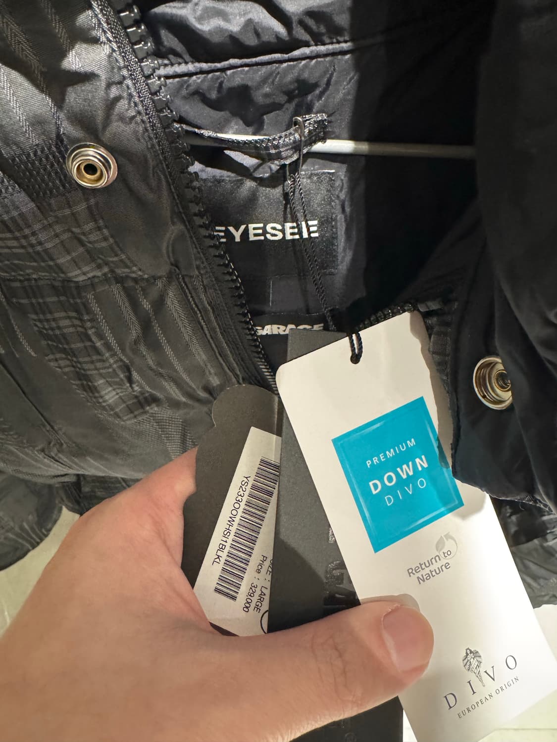 오늘만)예스아이씨 x인세인개러지 콜라보 다운 자켓 블랙 새상품 상품이미지6