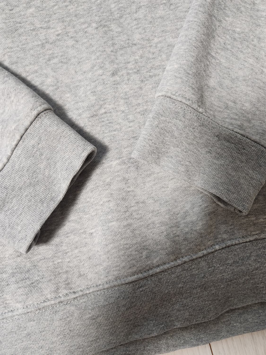 나이키 클럽 플리스 기모 맨투맨 804340-063 사이즈100 L

스 상품이미지6