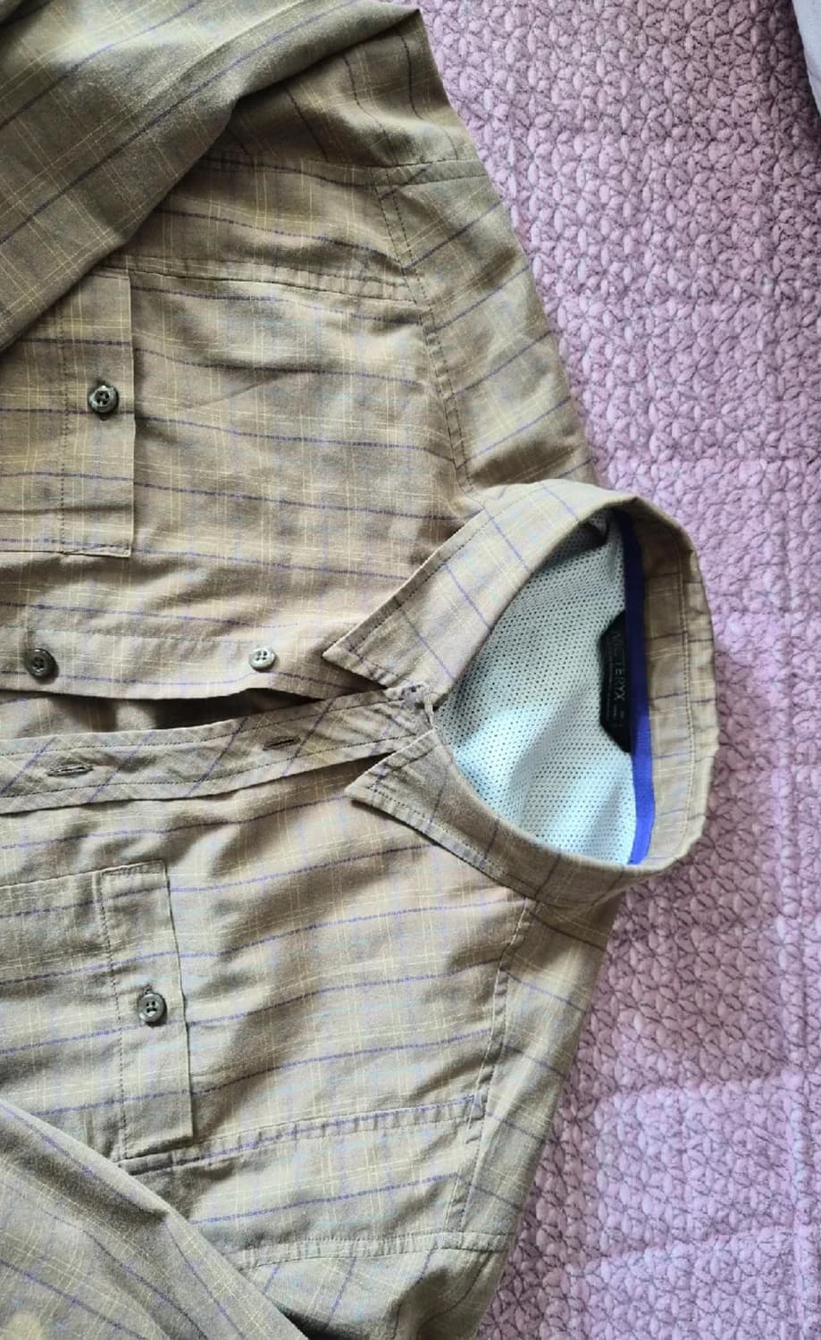 아크테릭스 체크 셔츠 브라운 상품이미지1