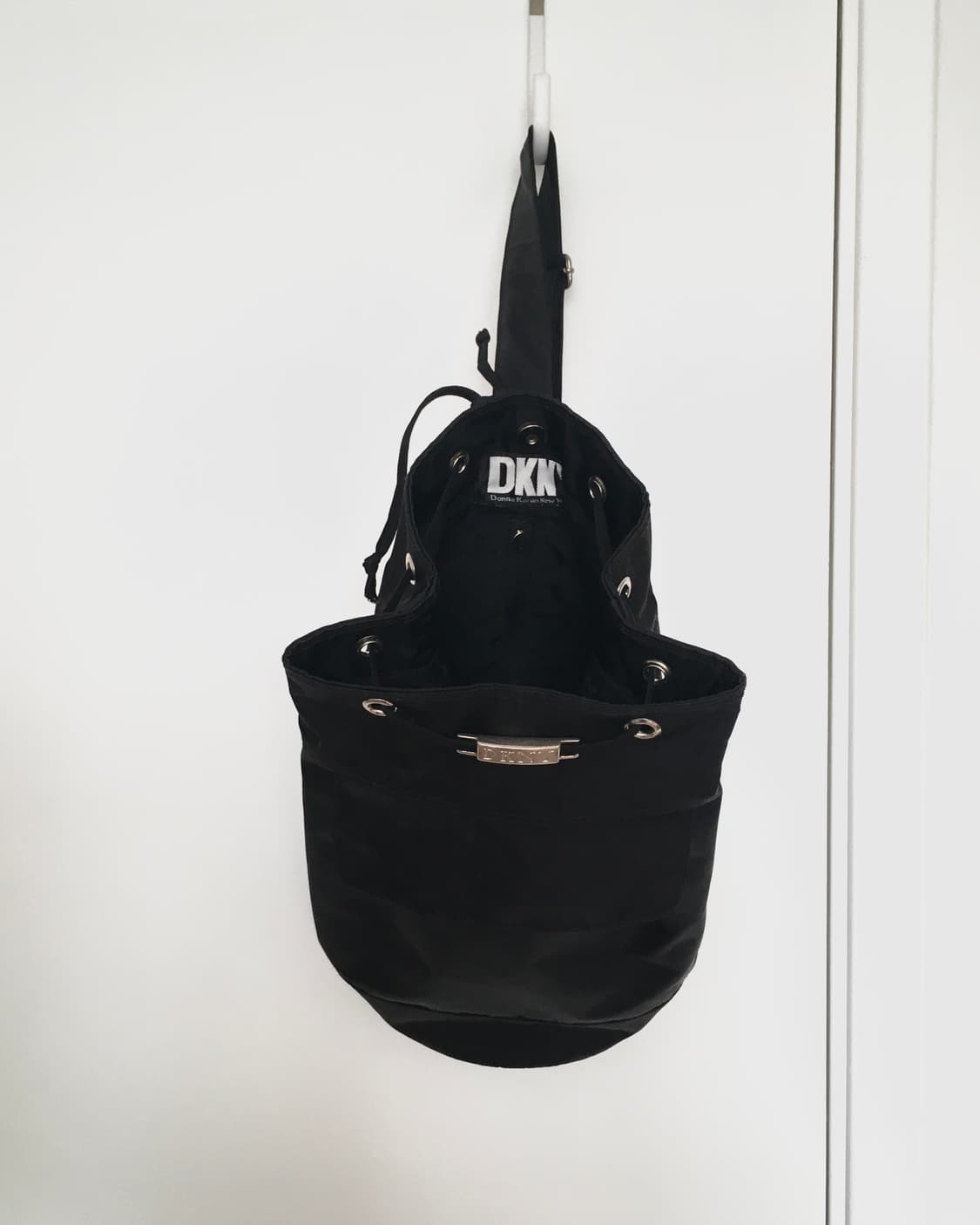 DKNY Sling Bag 상품이미지4