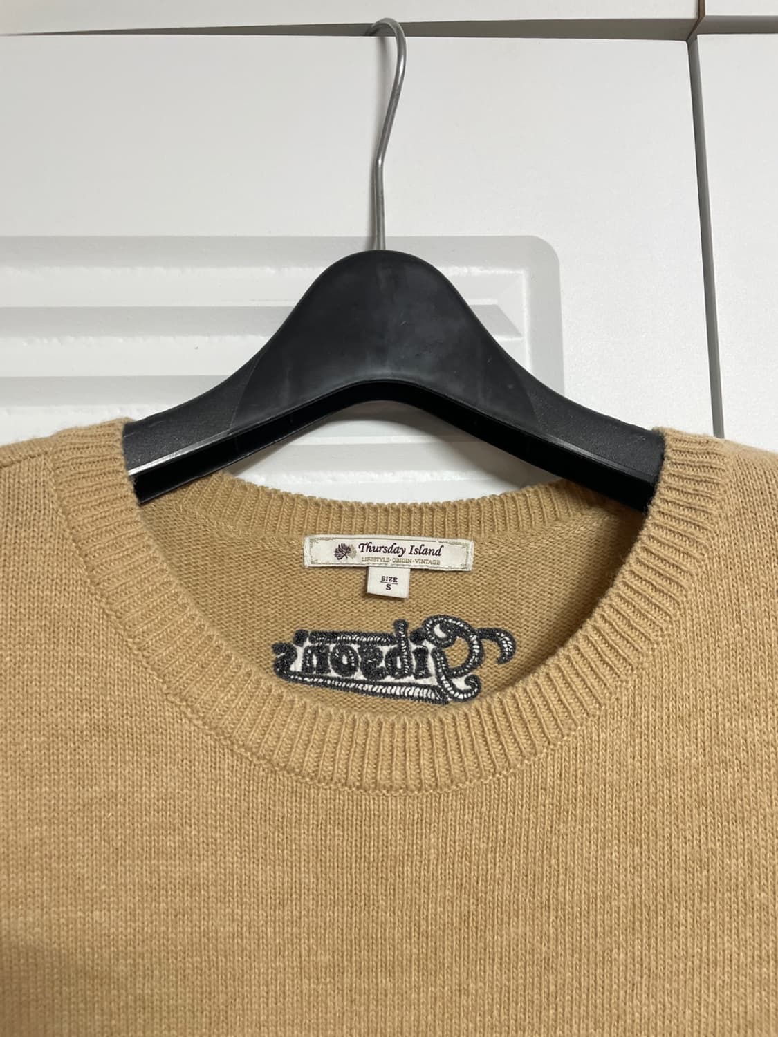 써스데이아일랜드 니트 베스트 상품이미지3