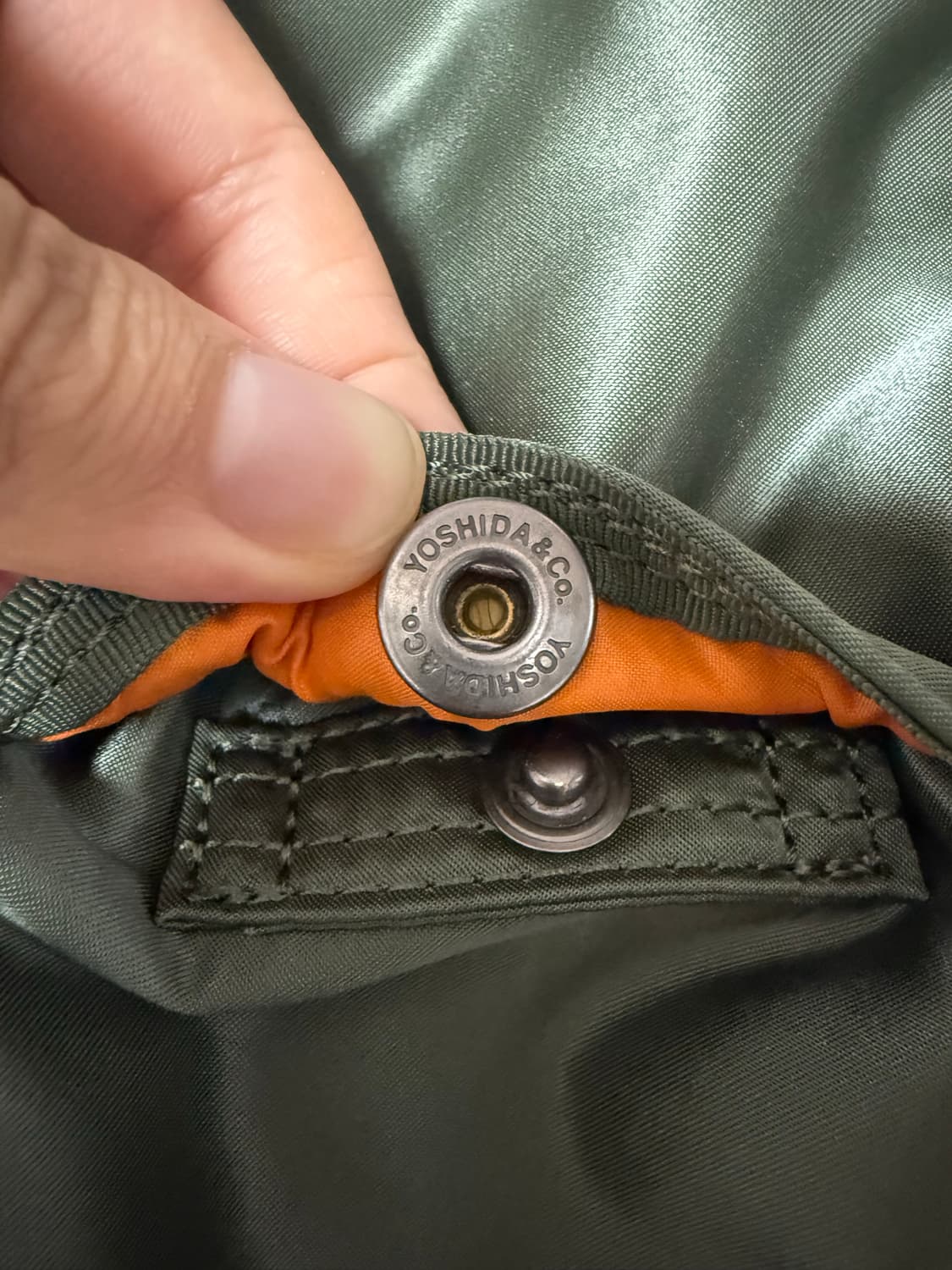 요시다포터 포터 올 뉴 탱커 보스턴백 라지 세이지 그린 상품이미지9