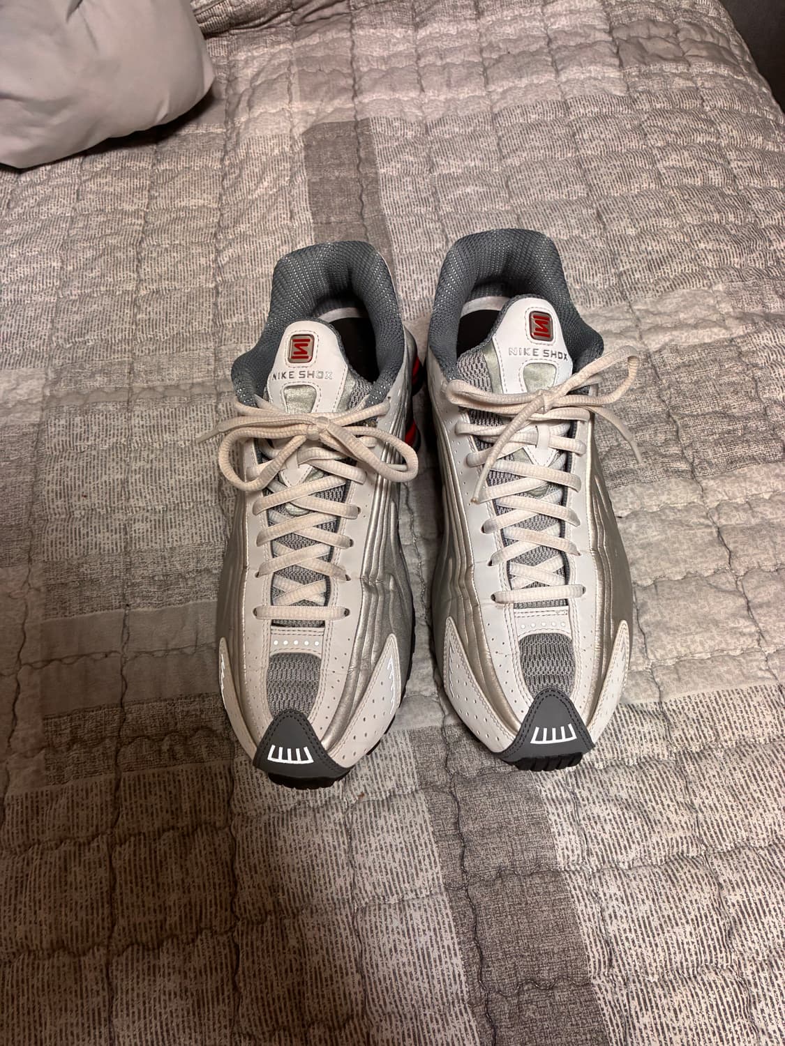 나이키 샥스r4 커멧 레드 275 상품이미지2