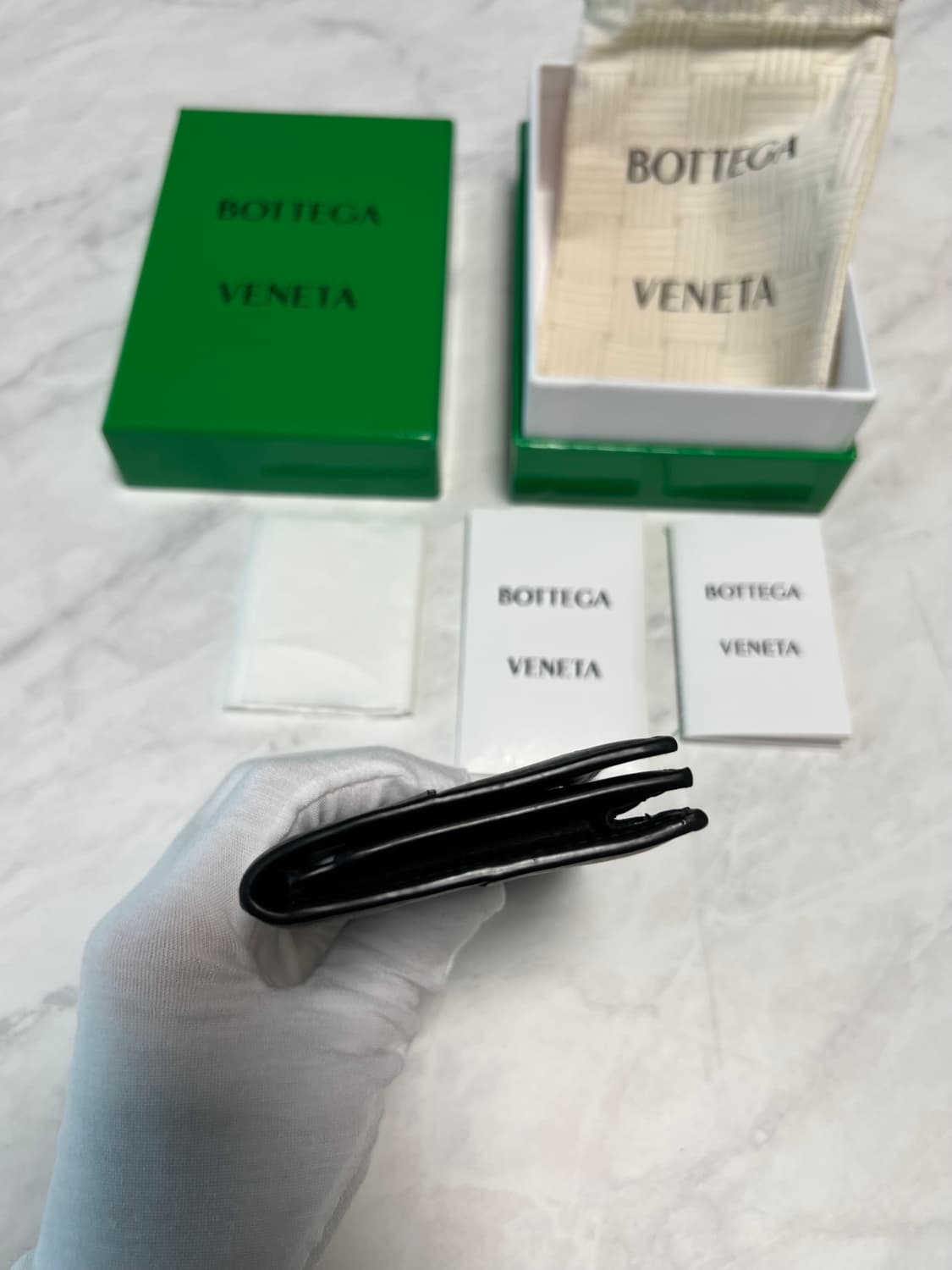 보테가베네타 카세트 비즈니스 카드지갑 상품이미지7