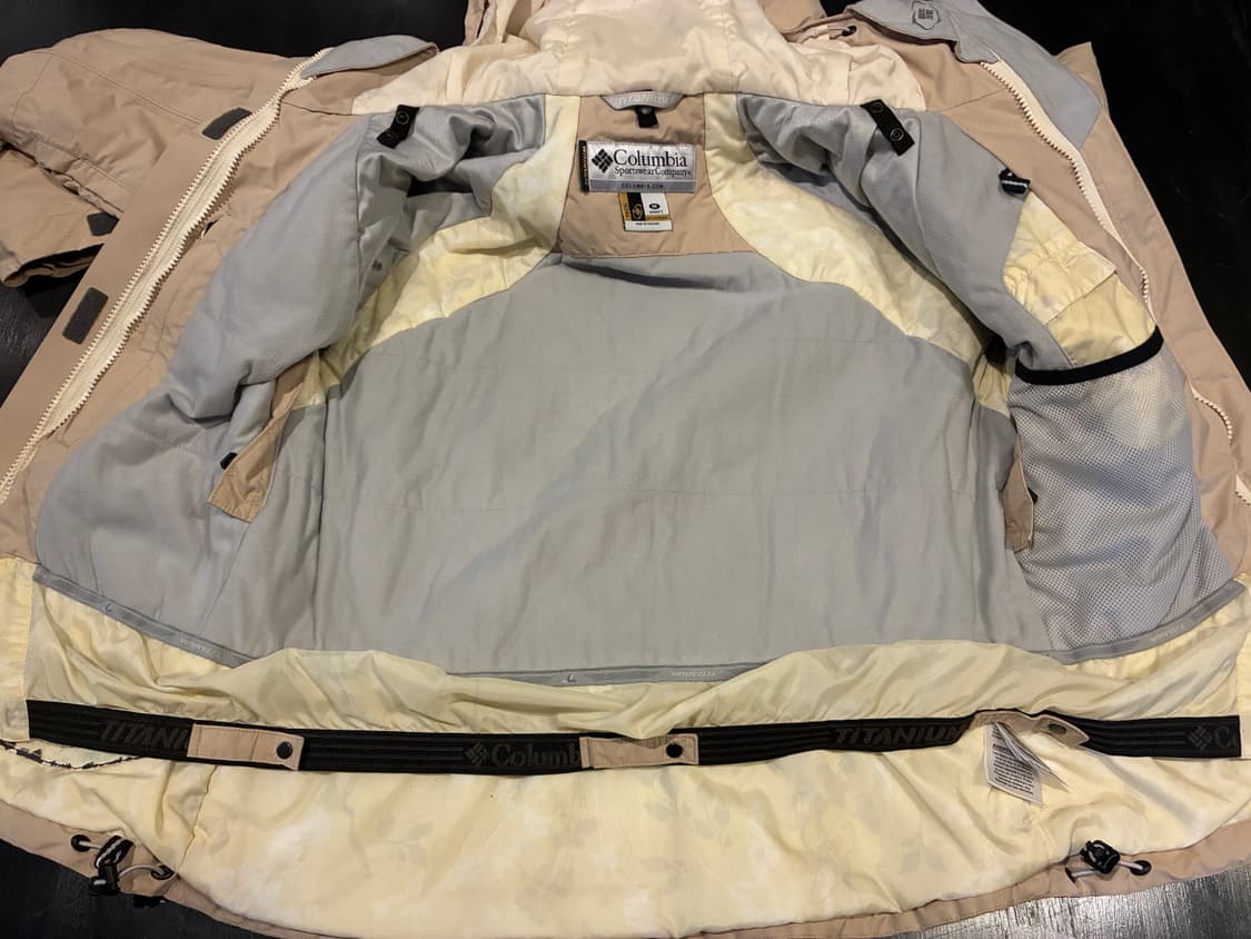 M) 컬럼비아 티타늄 베이지 바람막이 자켓 상품이미지9