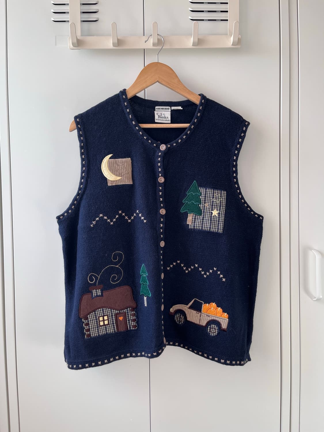 Christopher&Banks 핸드메이드 자수 니트 조끼 상품이미지1