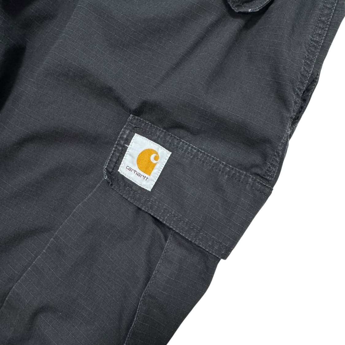 칼하트 WIP 블랙 오버핏 카고팬츠 상품이미지4