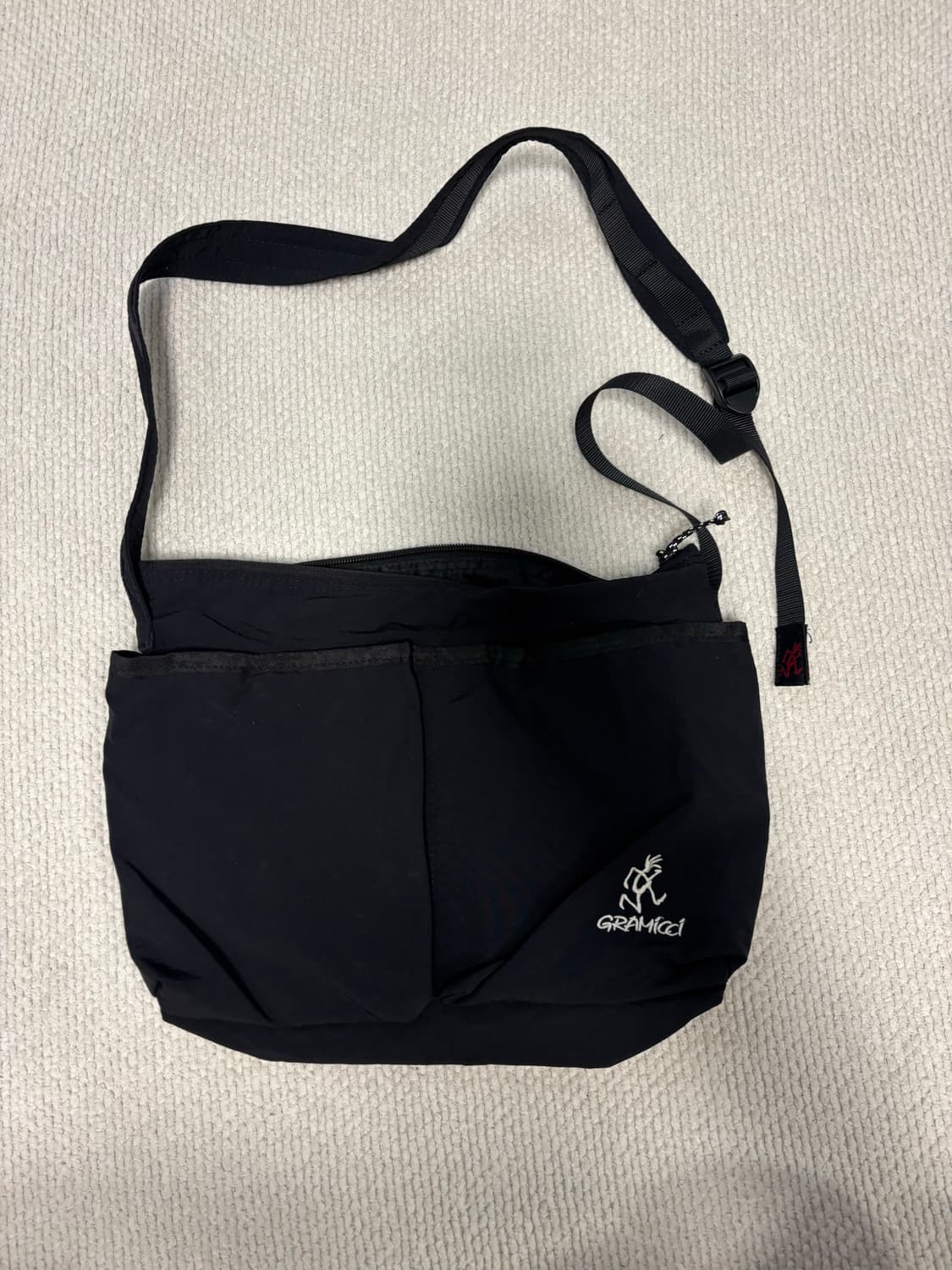 그라미치 크로스백 상품이미지1