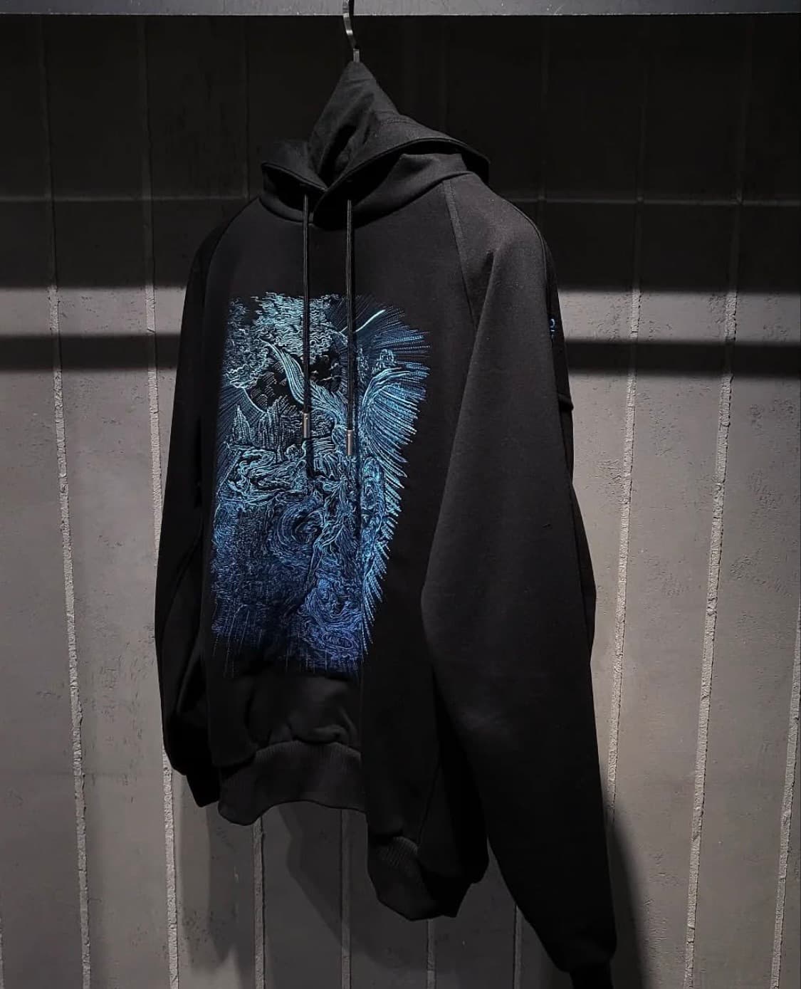 송지오 신곡 후드티 상품이미지2