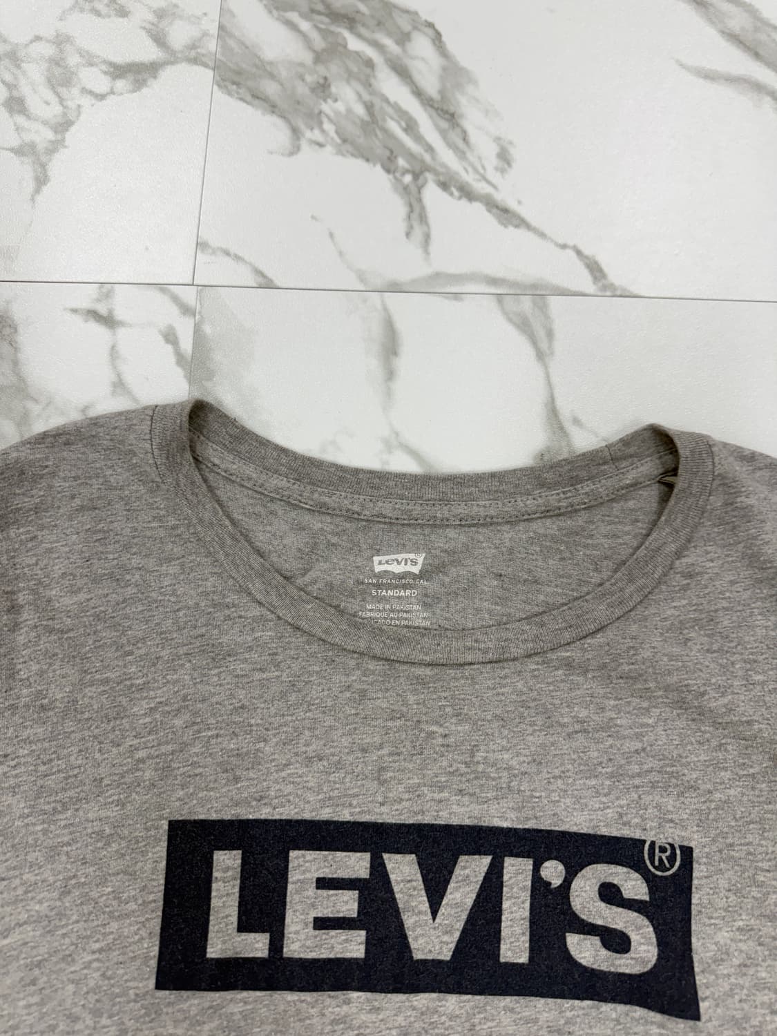 Levi's 리바이스 BIG E 박스로고 반팔 티셔츠 상품이미지3