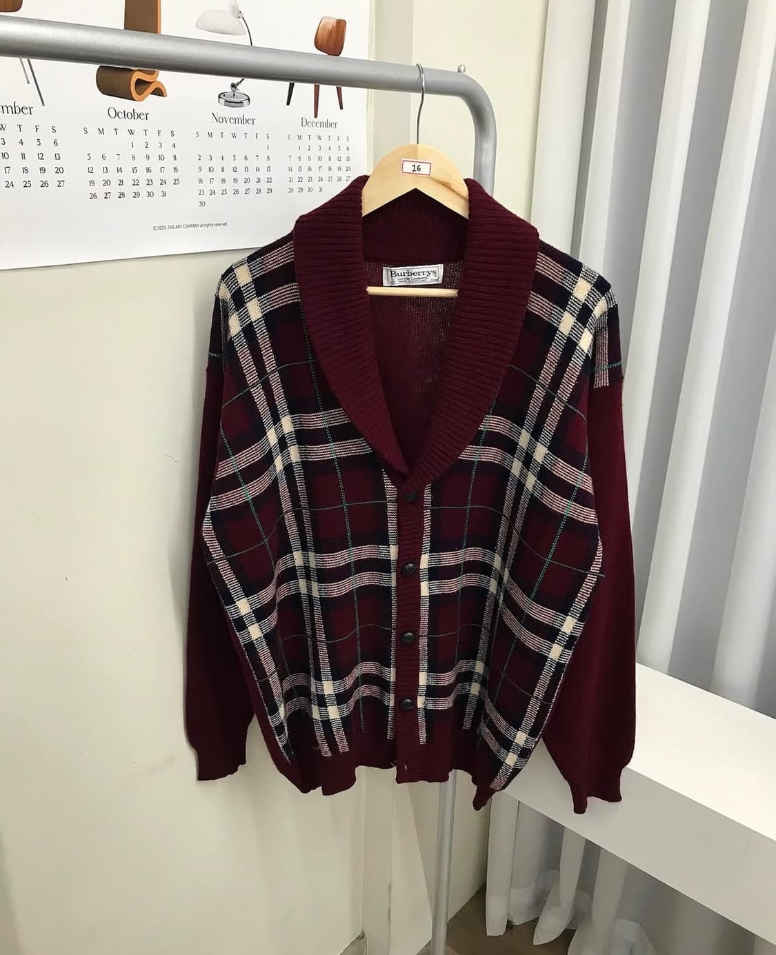 버버리 울 체크 가디건 상품이미지1