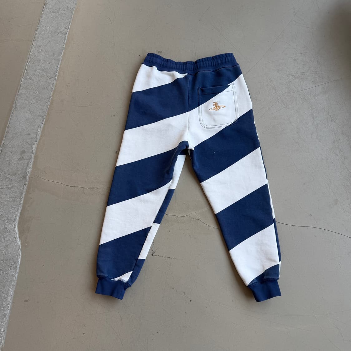 비비안 웨스트우드 스웨트 셋업 상품이미지6