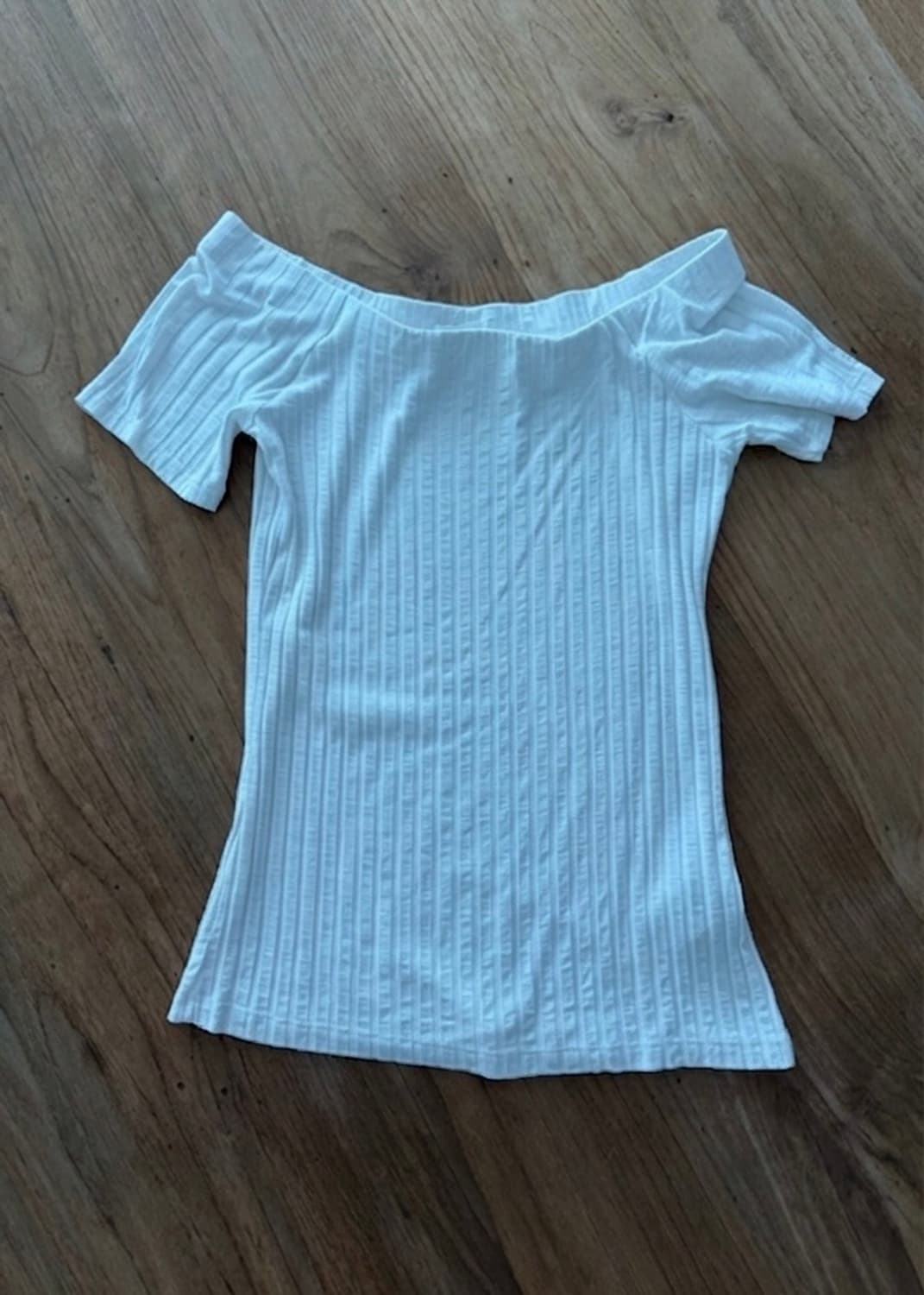 H&M 화이트 오프숄더 골지 티셔츠 상품이미지1