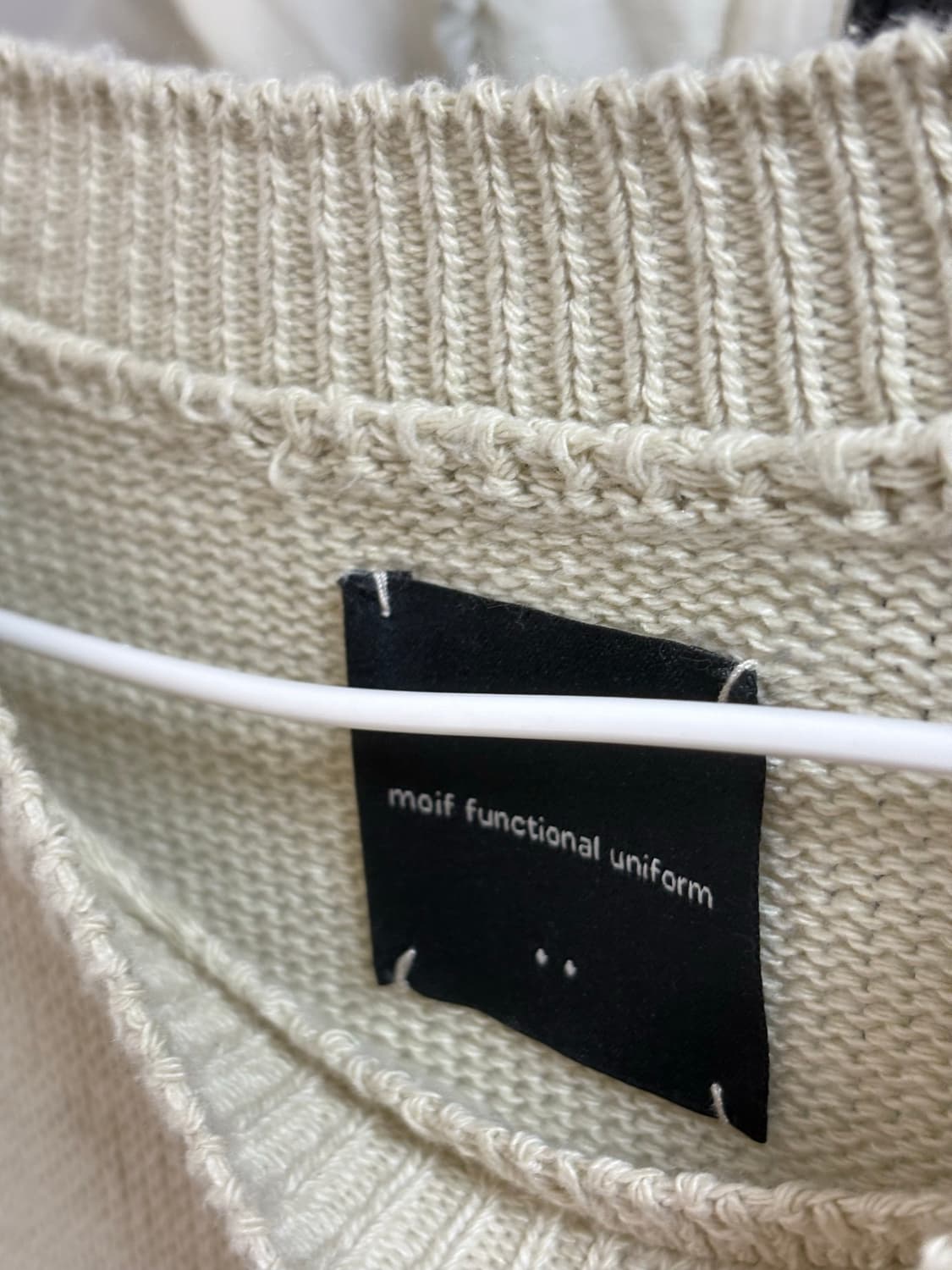 모이프 FN 크루넥 니트 / 베이지 Size 2 상품이미지3