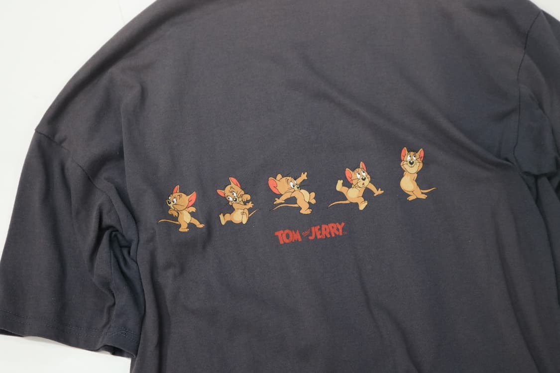 톰과 제리 빈티지 캐릭터 그래픽 차콜 페이디드 반팔 티셔츠 (L) 상품이미지4