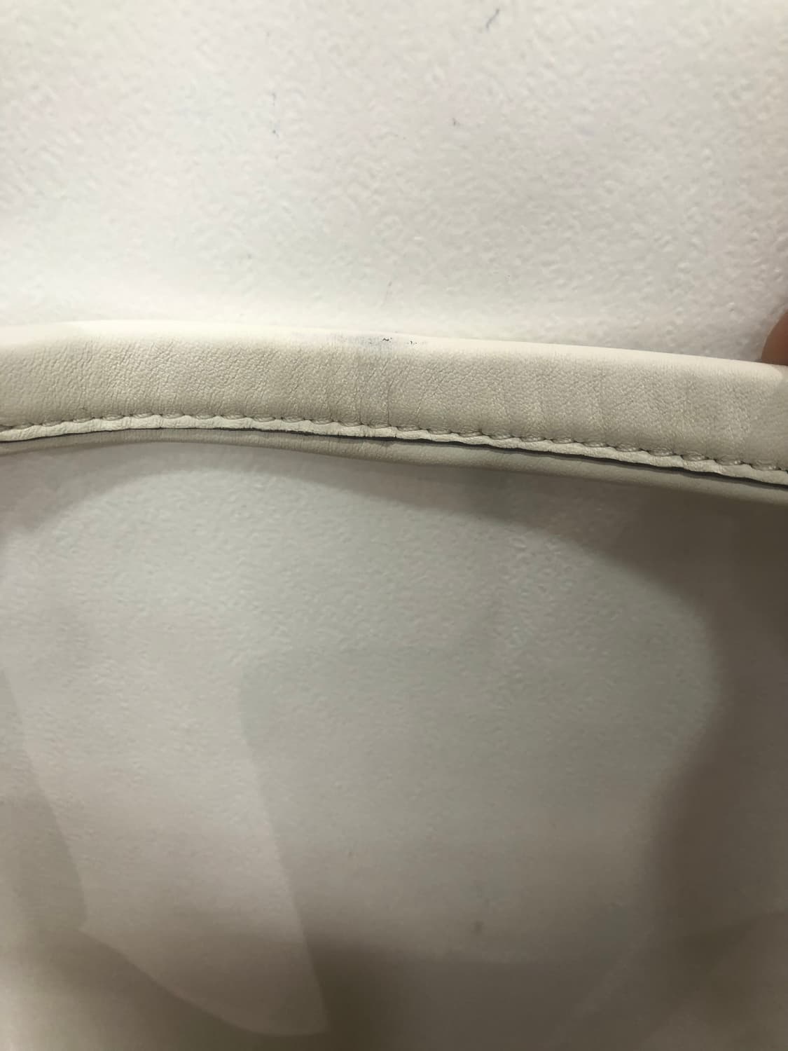 COACH white beige signature hobo bag 상품이미지9