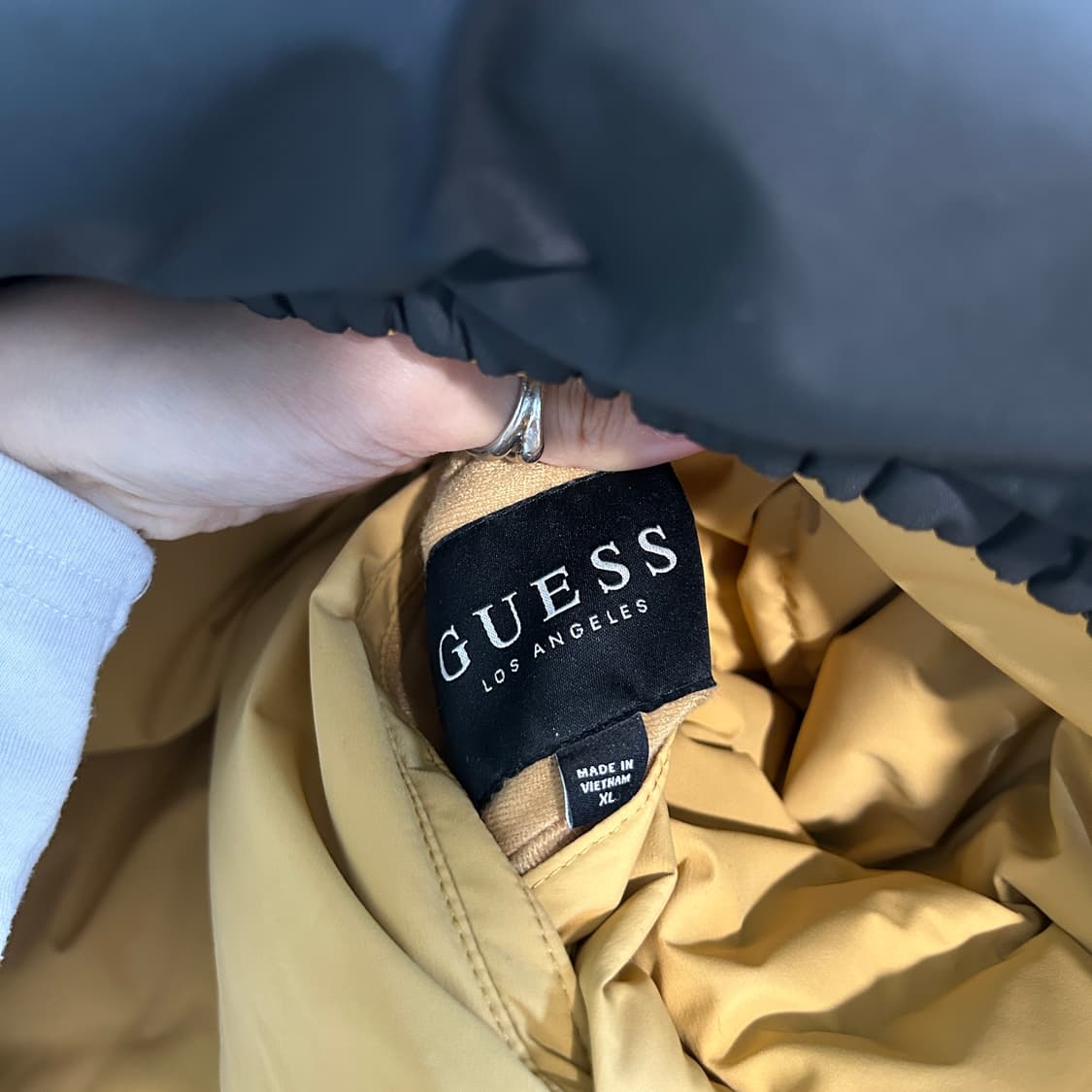 게스 남성 양면 덕다운 패딩 105 상품이미지4