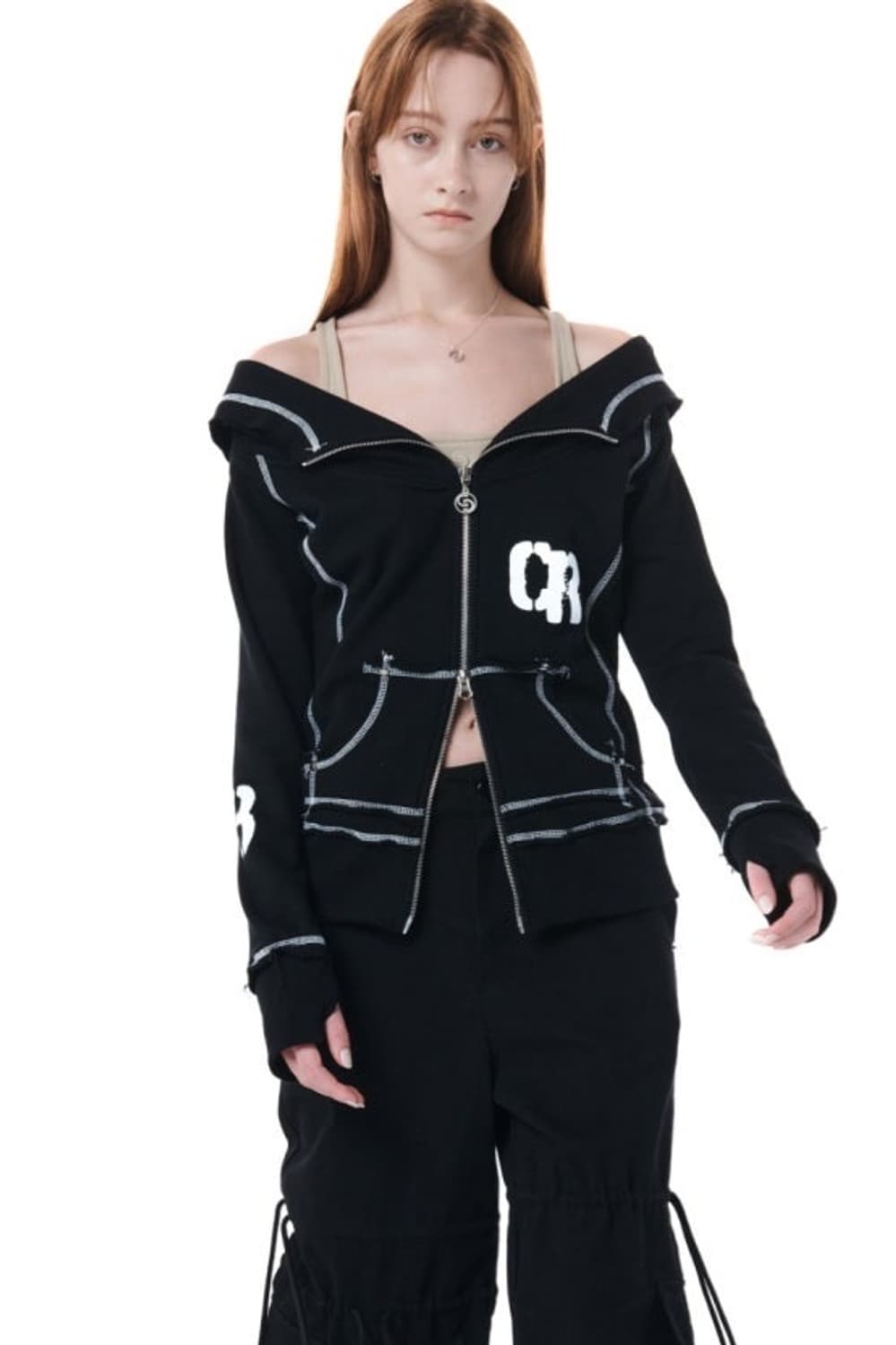 세릭 CERRIC CUT OUT HOOD ZIP UP / BLACK 상품이미지4