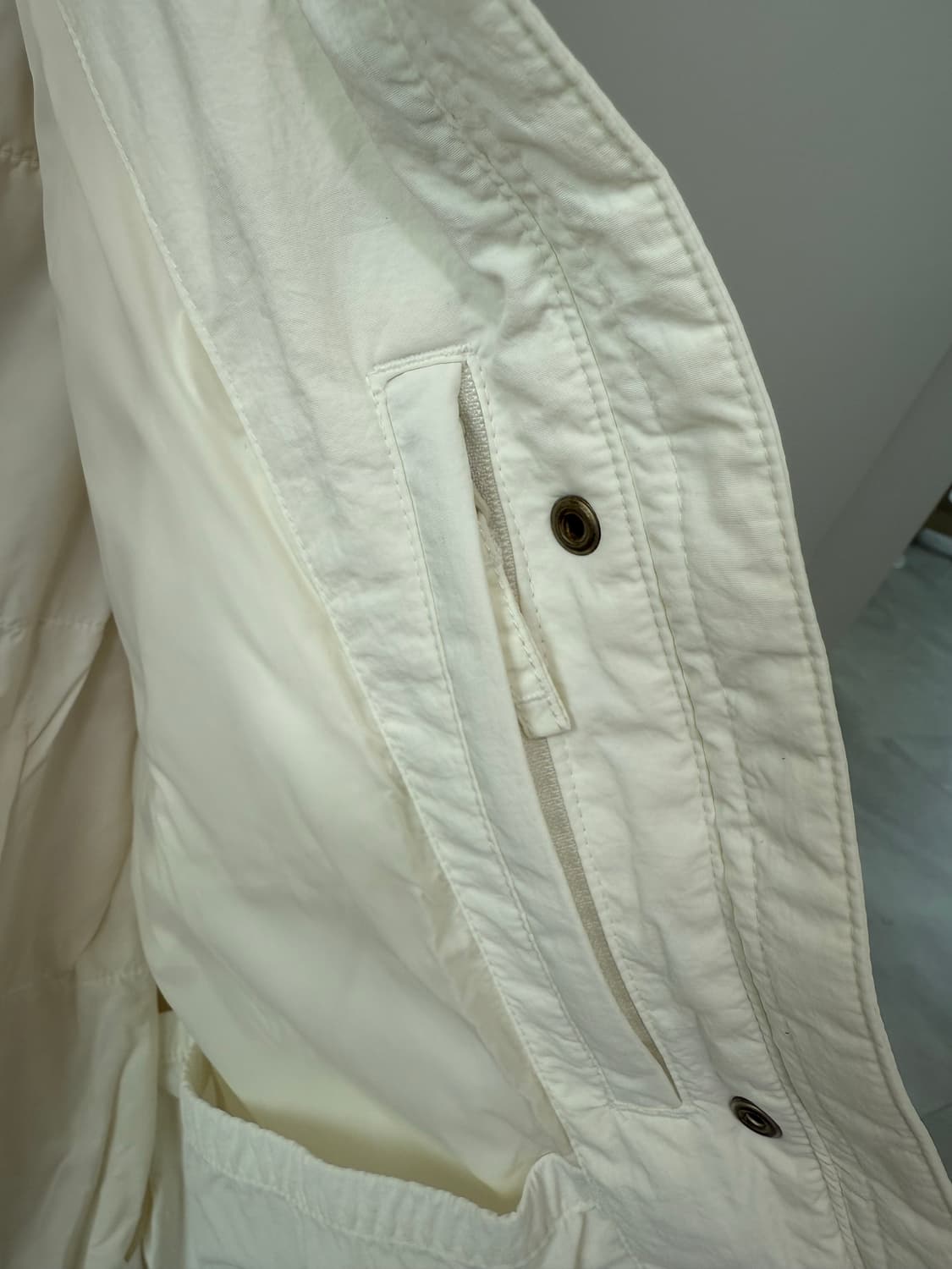 스노우피크 화이트 후드 다운 85 상품이미지5