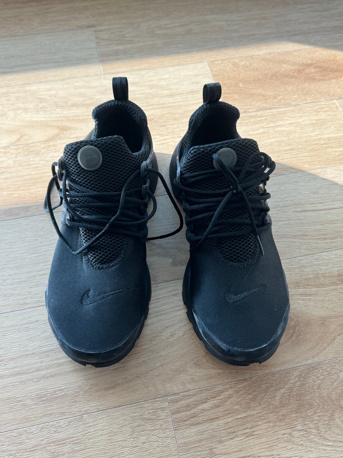 나이키 에어 프레스토 상품이미지1