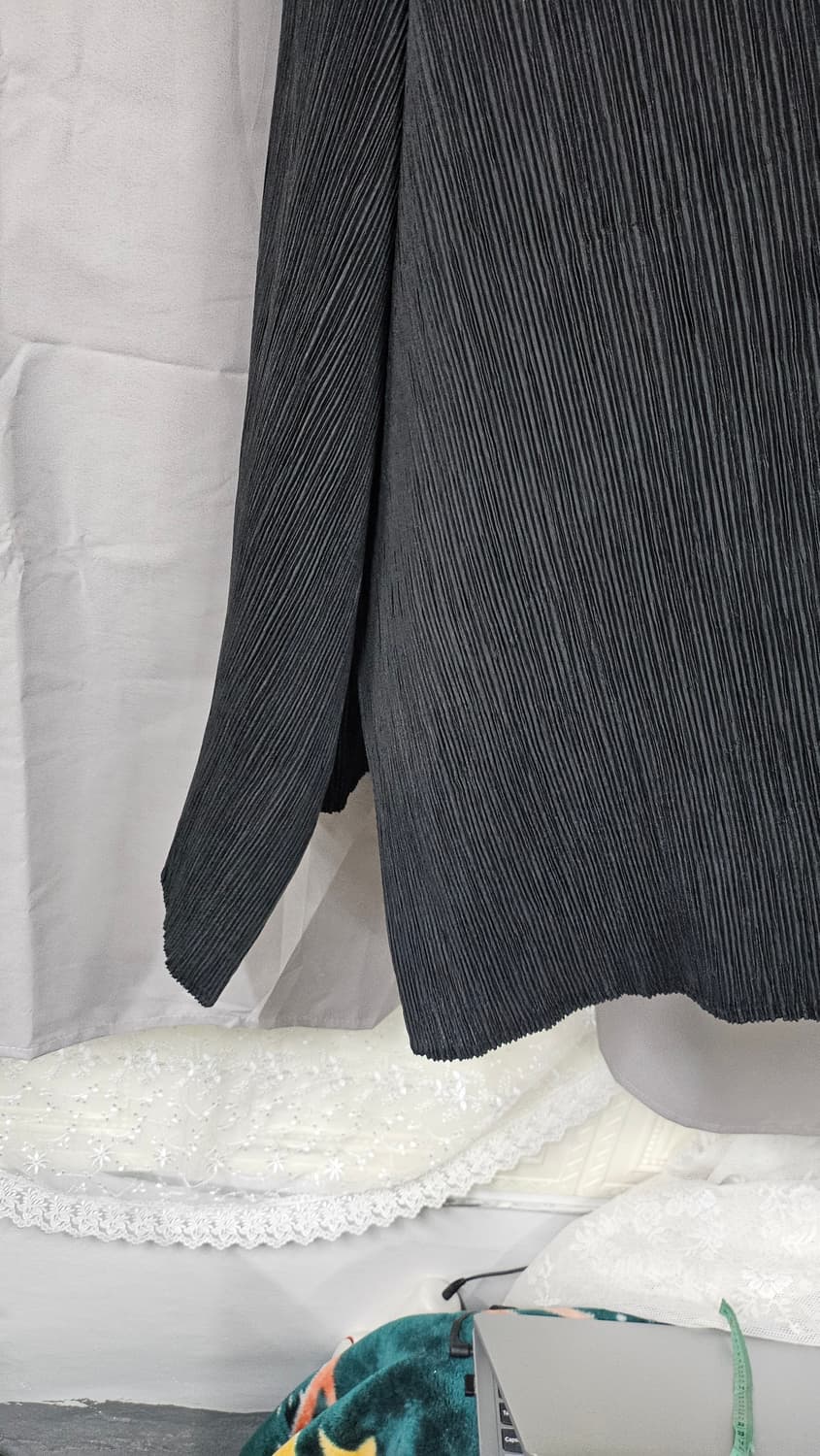 이상봉 컬렉션 플리츠 주름 베스트  상품이미지6