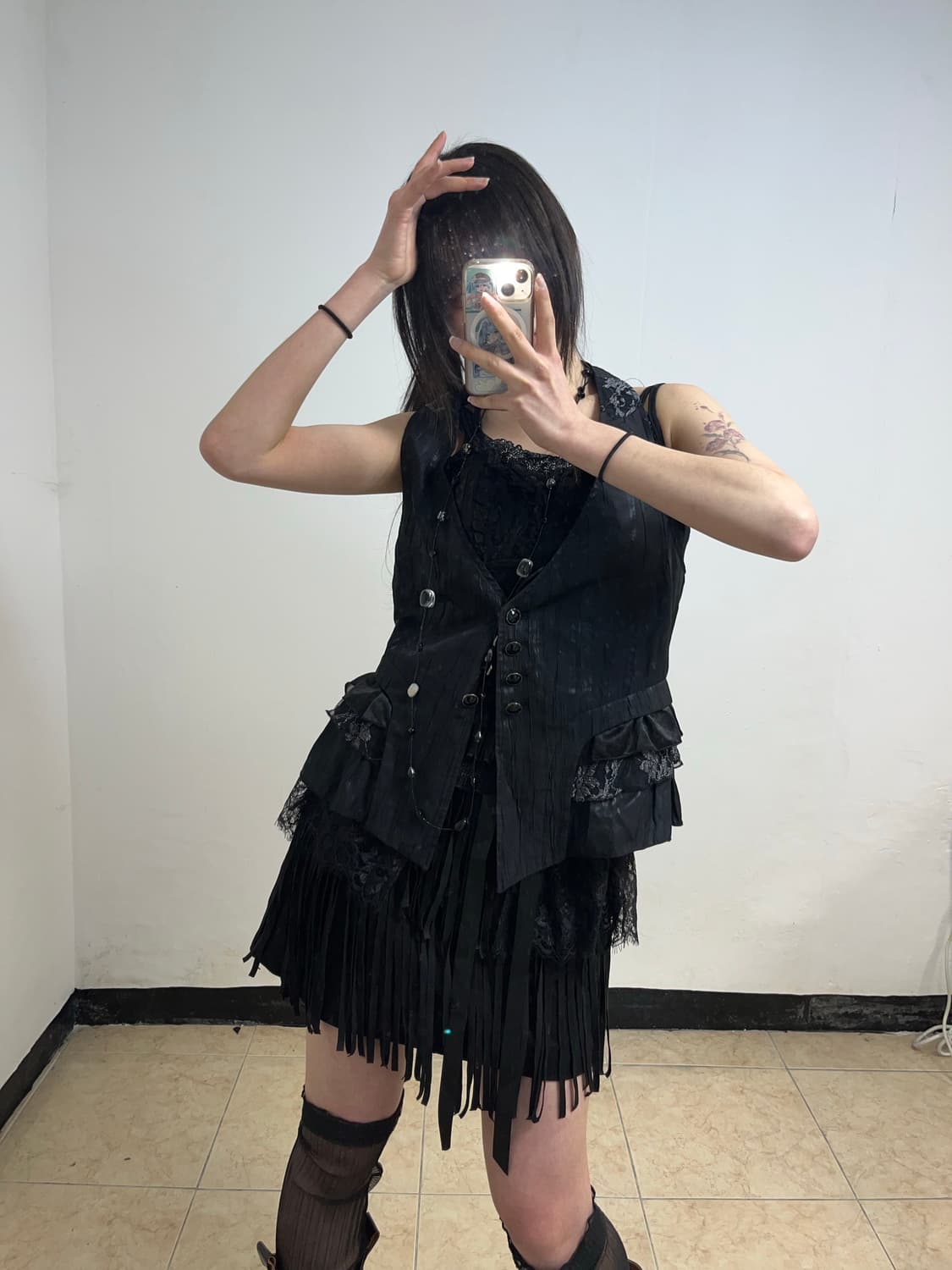 블랙 스웨이드 프린지 스커트 상품이미지5