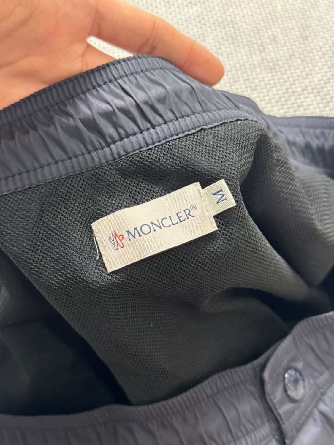 몽클레어 네이비 스윔 숏팬츠 반바지 상품이미지4