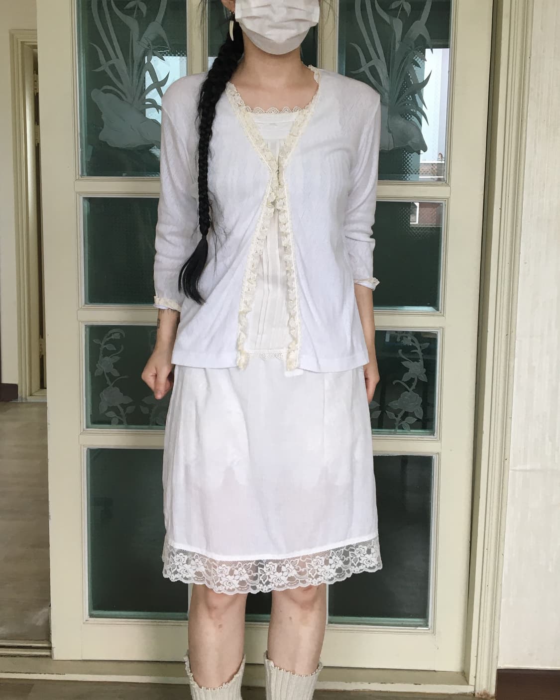 Lace trimming cardigan 상품이미지1