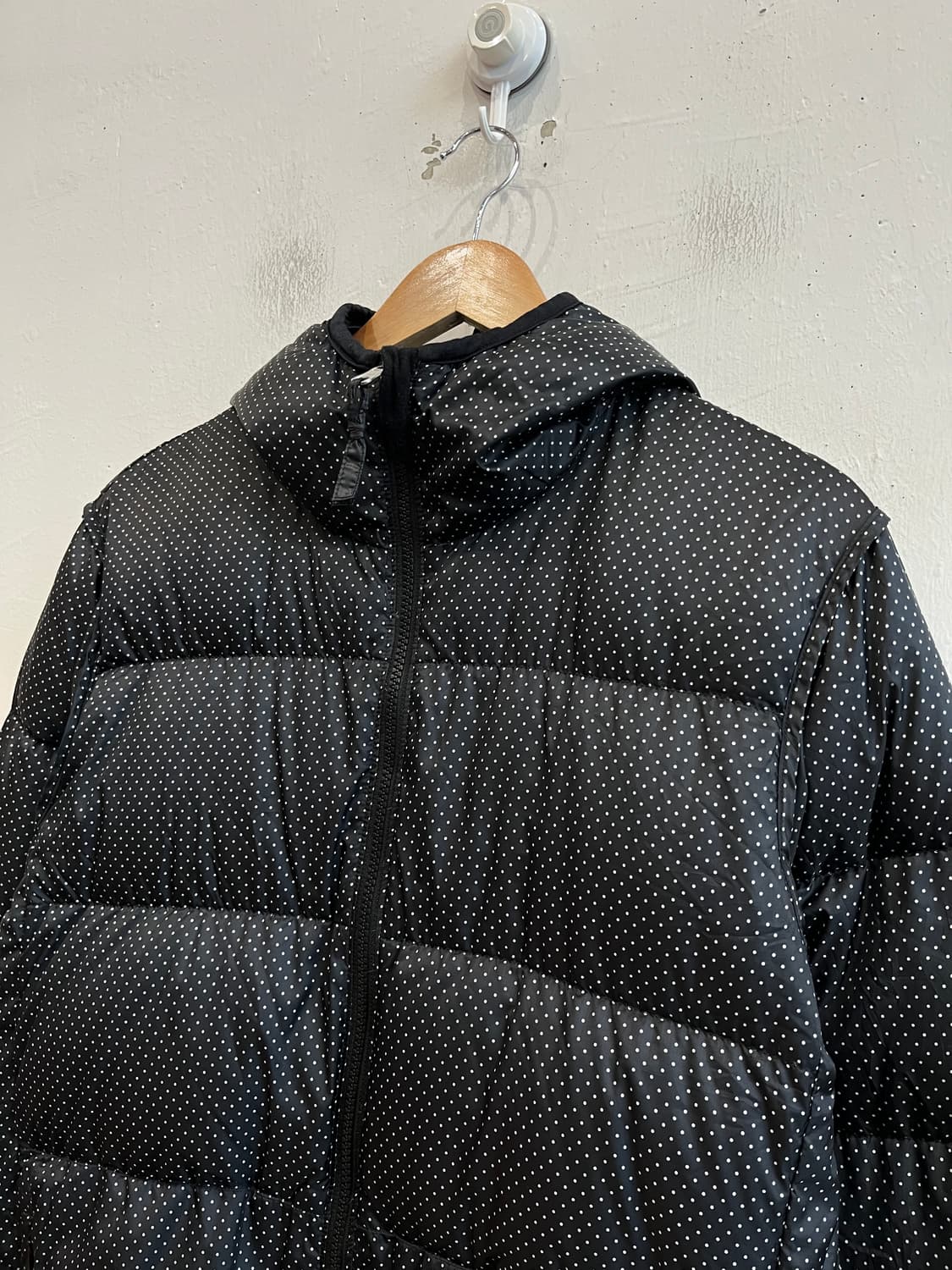 유나이티드 애로우즈 뷰티앤유스 도트 리버시블 다운 패딩 자켓 상품이미지2