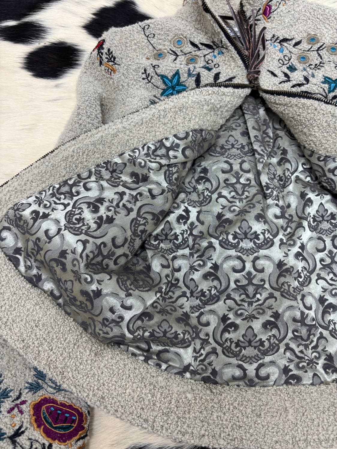 [OZZ ON] Flowers embroidery Wool 2-way Z 상품이미지8