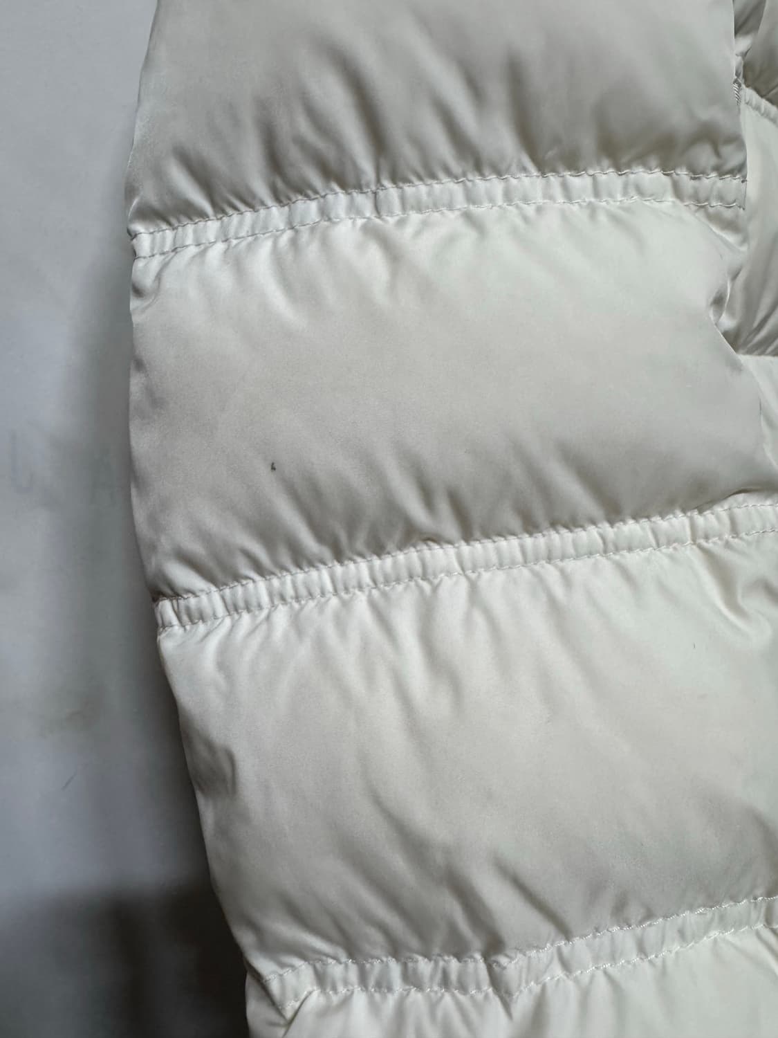 2 몽클레어 악상떼르 다운 패딩 상품이미지5